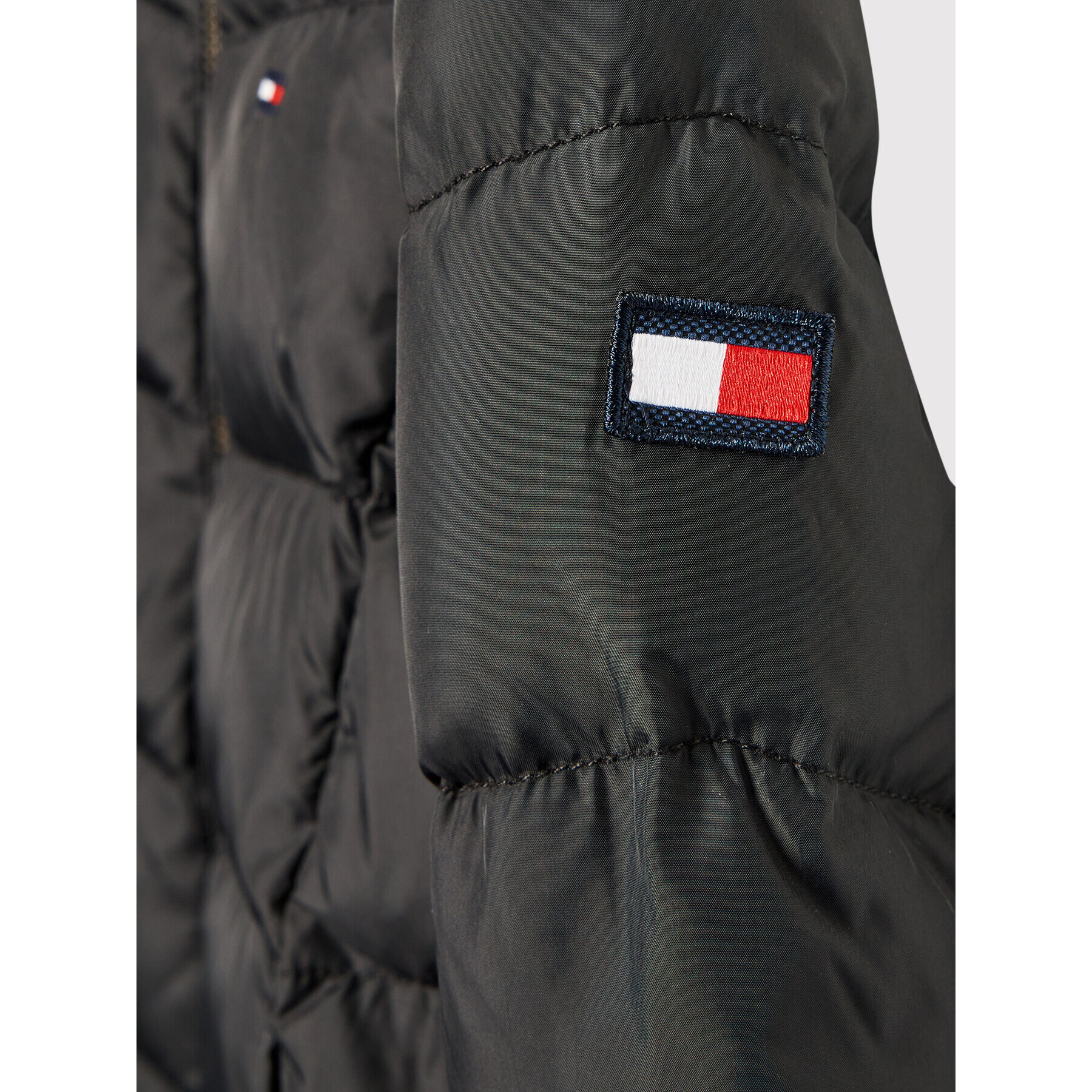 Tommy Hilfiger Vatovaná bunda Essential KG0KG05980 D Černá Regular Fit - Pepit.cz