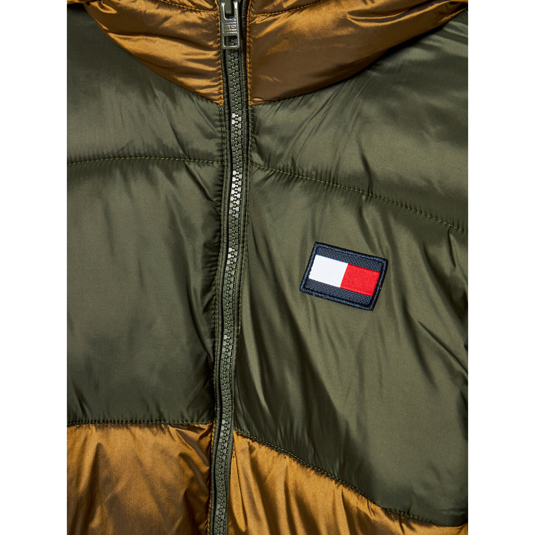 Tommy Hilfiger Vatovaná bunda Puffer Colorblock KB0KB06770 D Barevná Regular Fit - Pepit.cz