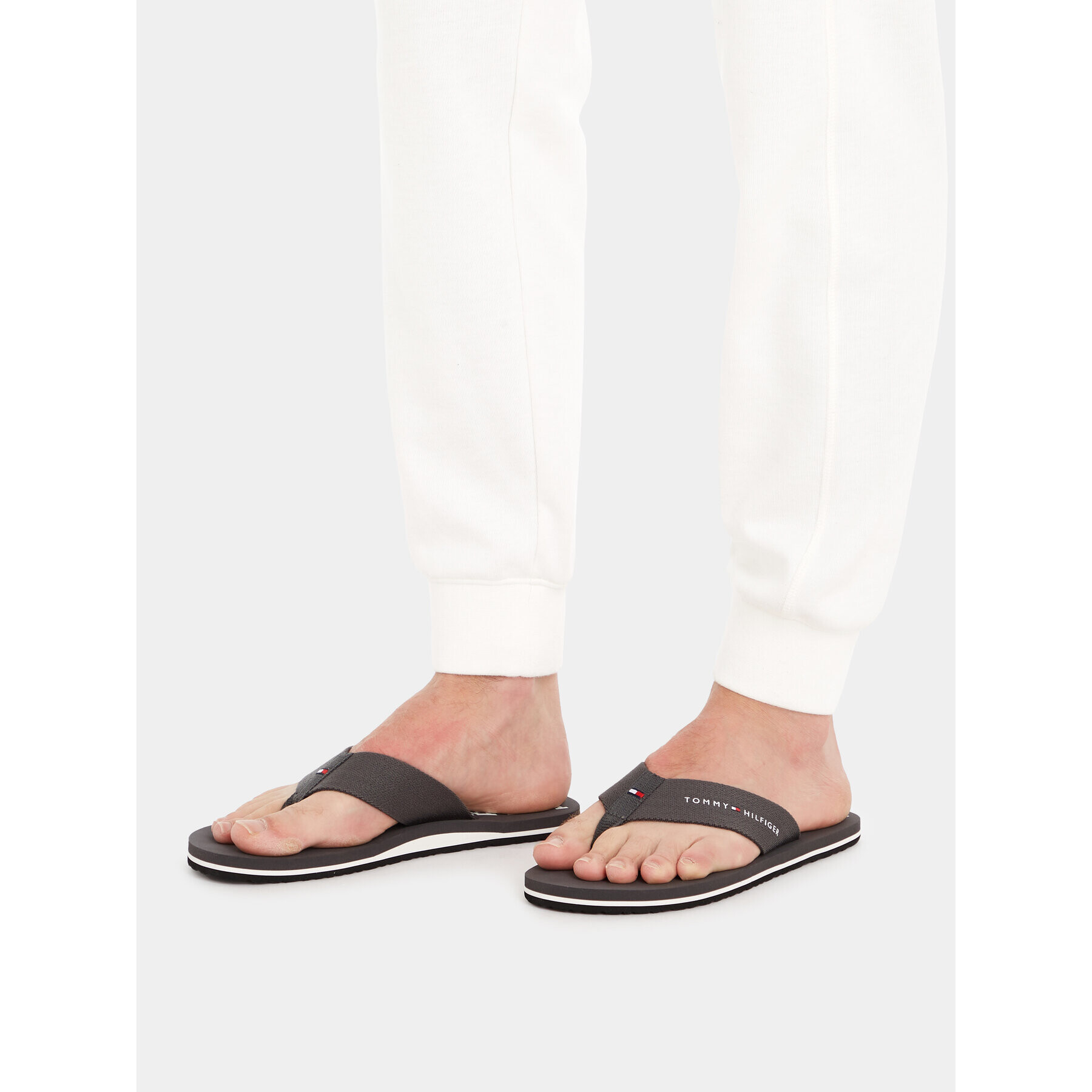 Tommy Hilfiger Žabky Im R Trademark Beach Sandal FM0FM04863 Šedá - Pepit.cz