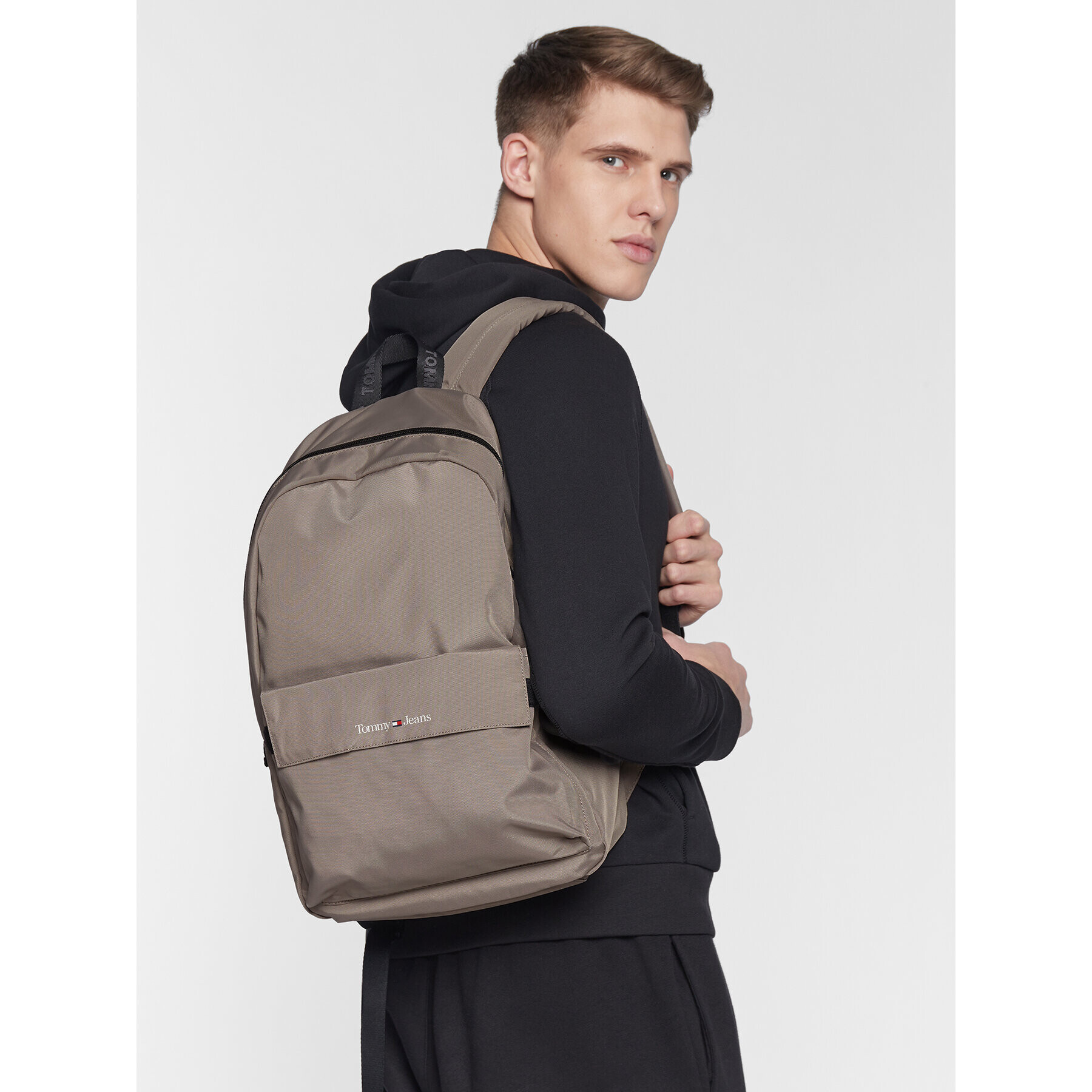 Tommy Jeans Batoh Tjm Essential Backpack AM0AM08646 Béžová - Pepit.cz