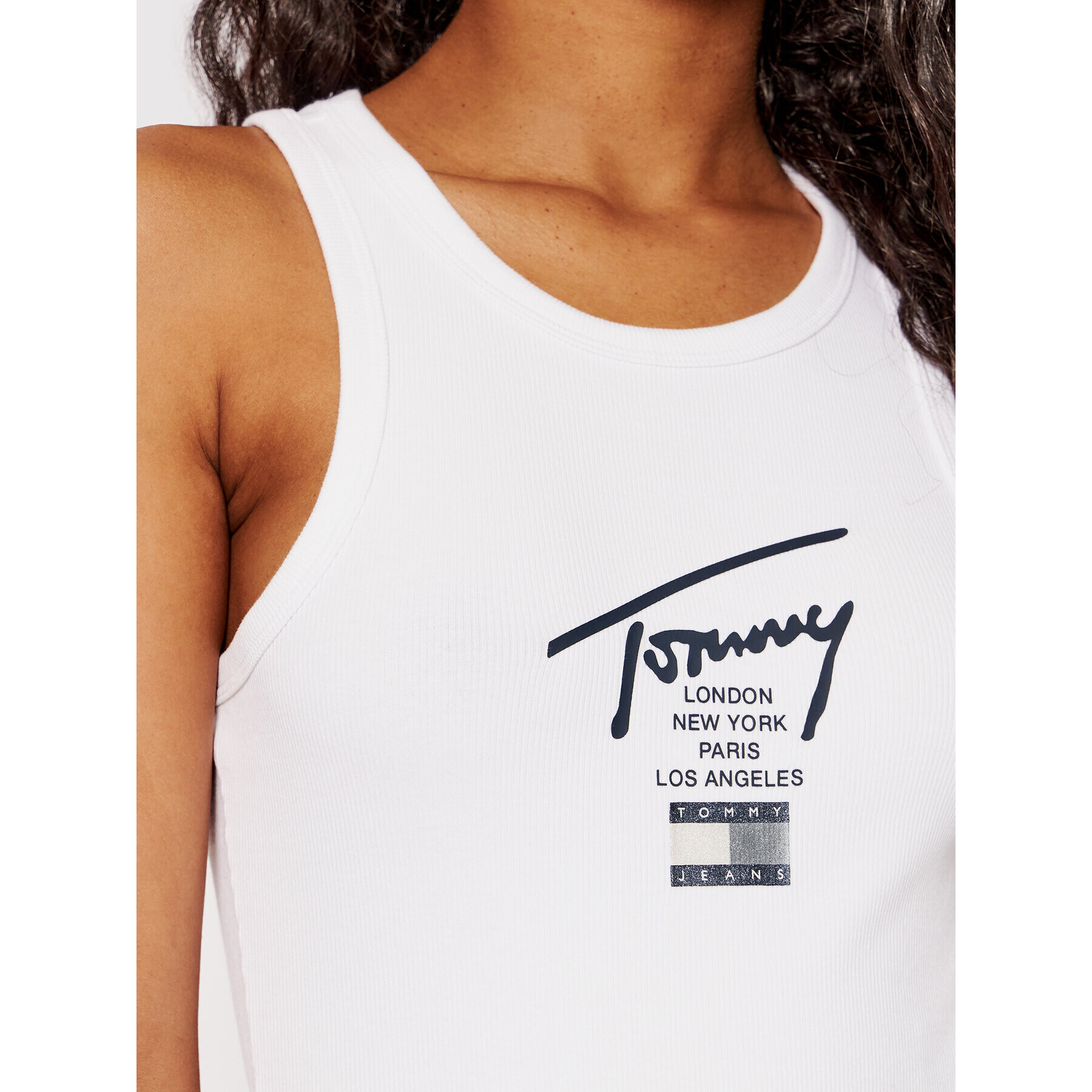 Tommy Jeans Body Modern Signature DW0DW12608 Bílá Regular Fit - Pepit.cz