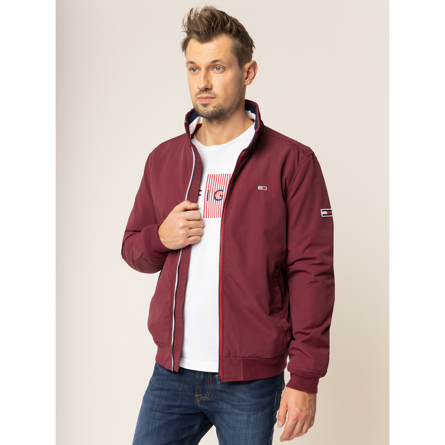 Tommy Jeans Bunda bomber Essential DM0DM06599 Bordó Regular Fit - Pepit.cz