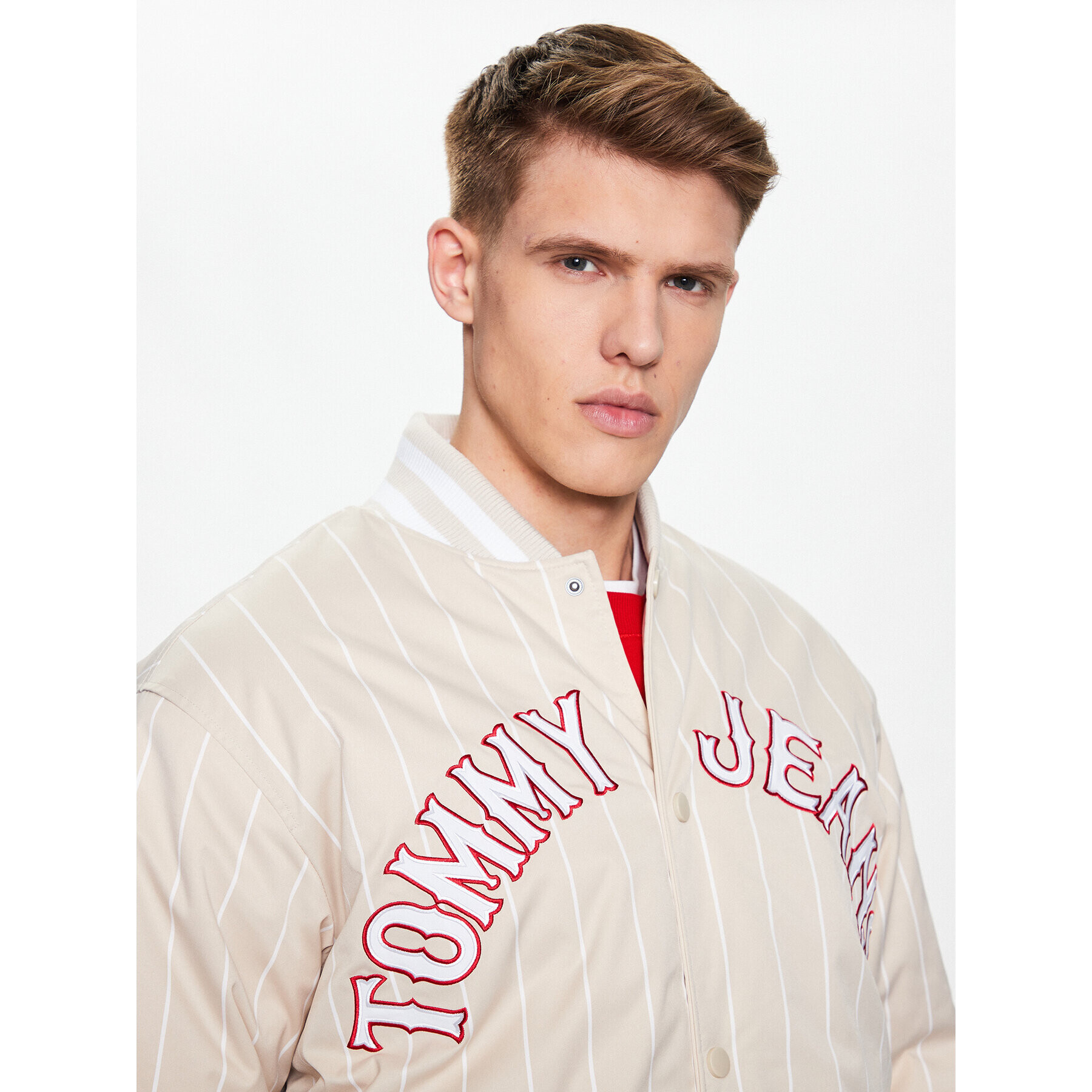 Tommy Jeans Bunda bomber Pinstripe DM0DM15917 Béžová Relaxed Fit - Pepit.cz