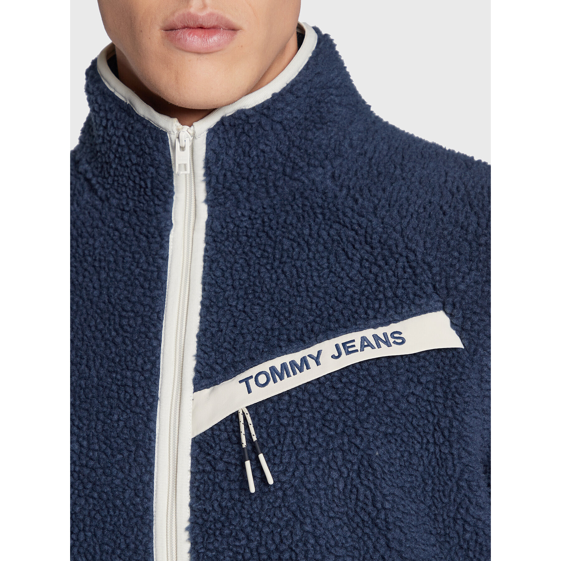 Tommy Jeans Bunda pro přechodné období Binding DM0DM14459 Tmavomodrá Relaxed Fit - Pepit.cz