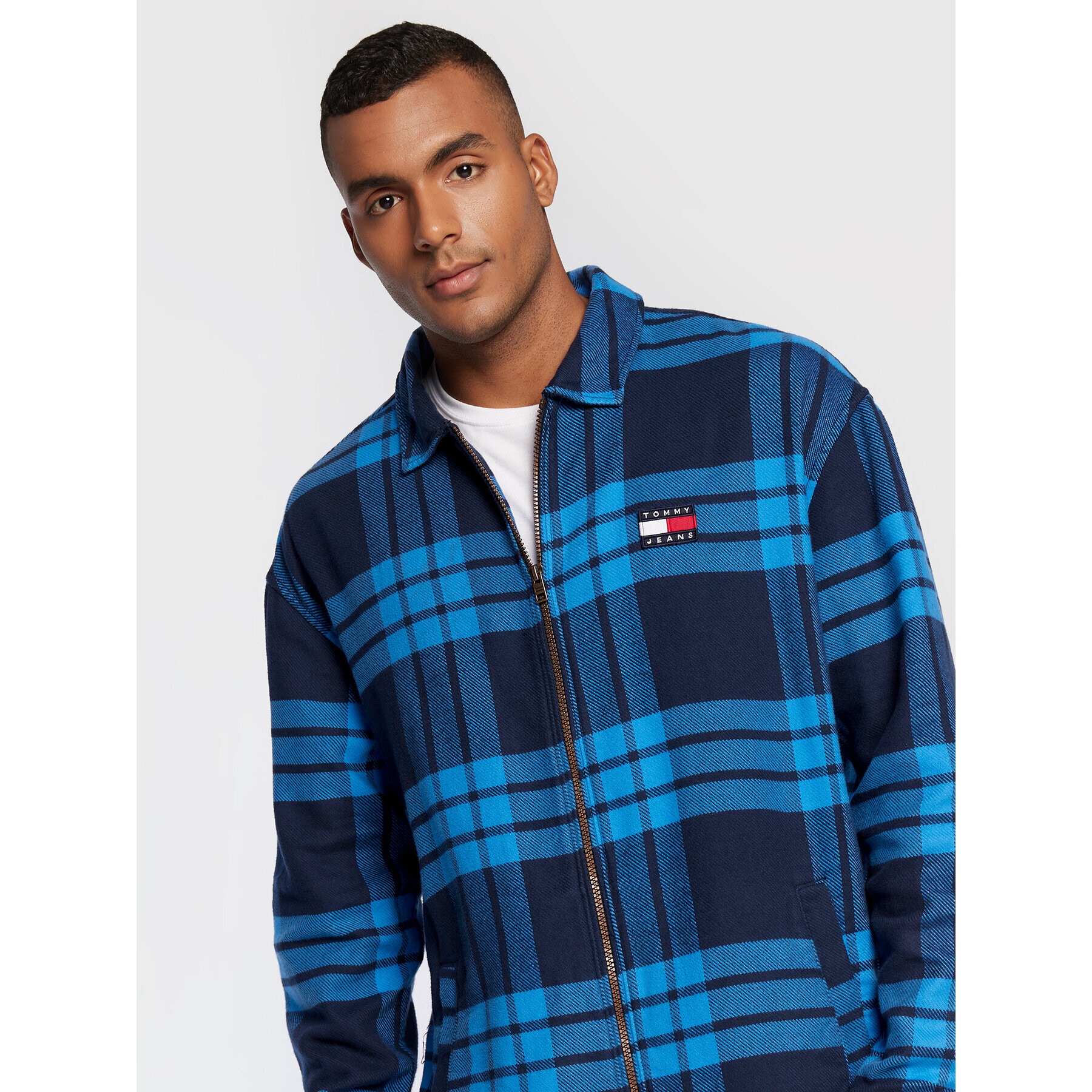 Tommy Jeans Bunda pro přechodné období Buffalo DM0DM14176 Modrá Regular Fit - Pepit.cz