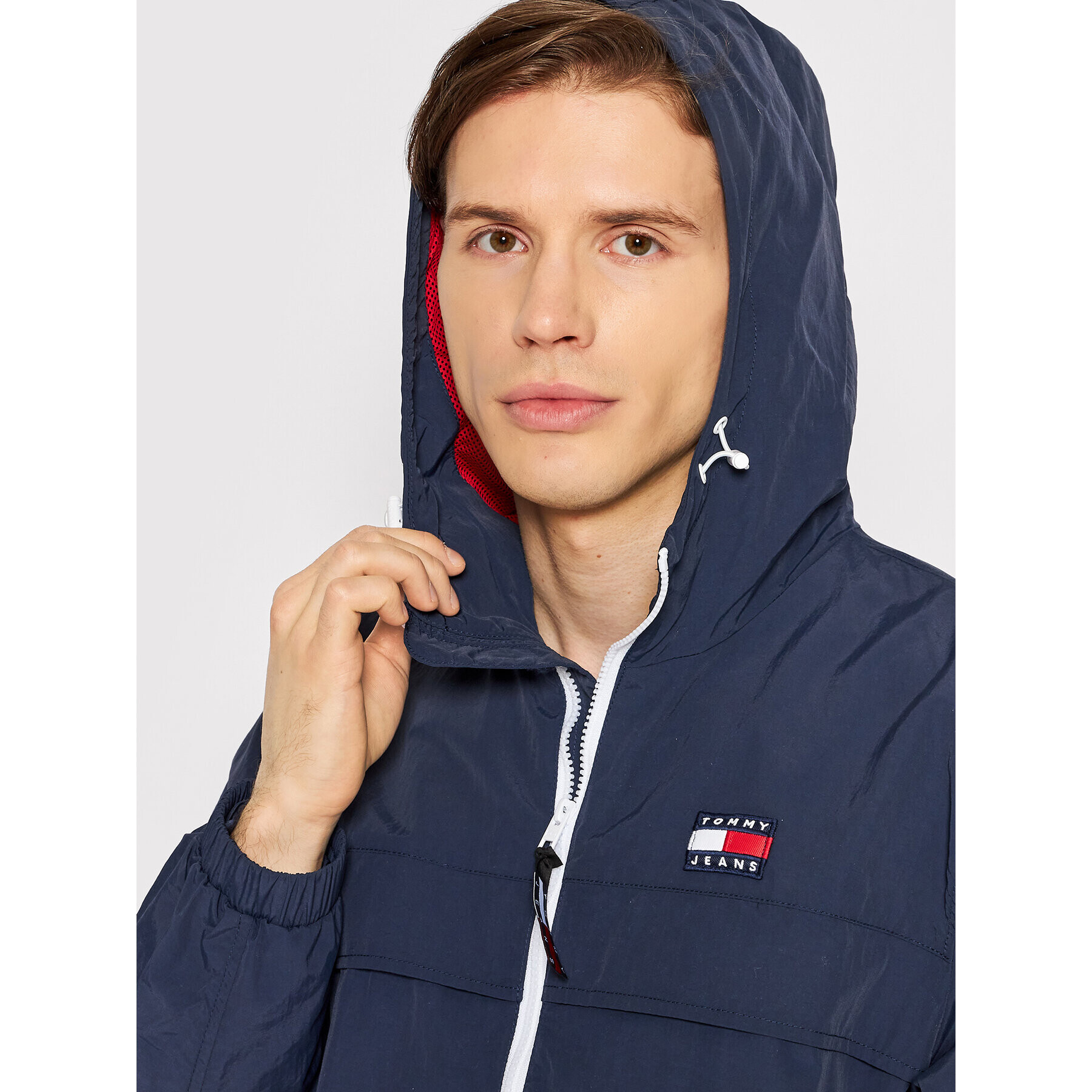 Tommy Jeans Bunda pro přechodné období Chicago Windbreaker DM0DM13340 Tmavomodrá Regular Fit - Pepit.cz