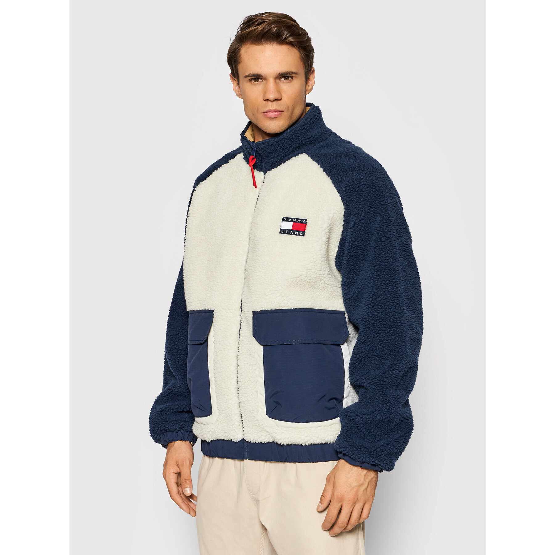 Tommy Jeans Bunda pro přechodné období Reversible Sherpa DM0DM11859 Tmavomodrá Regular Fit - Pepit.cz