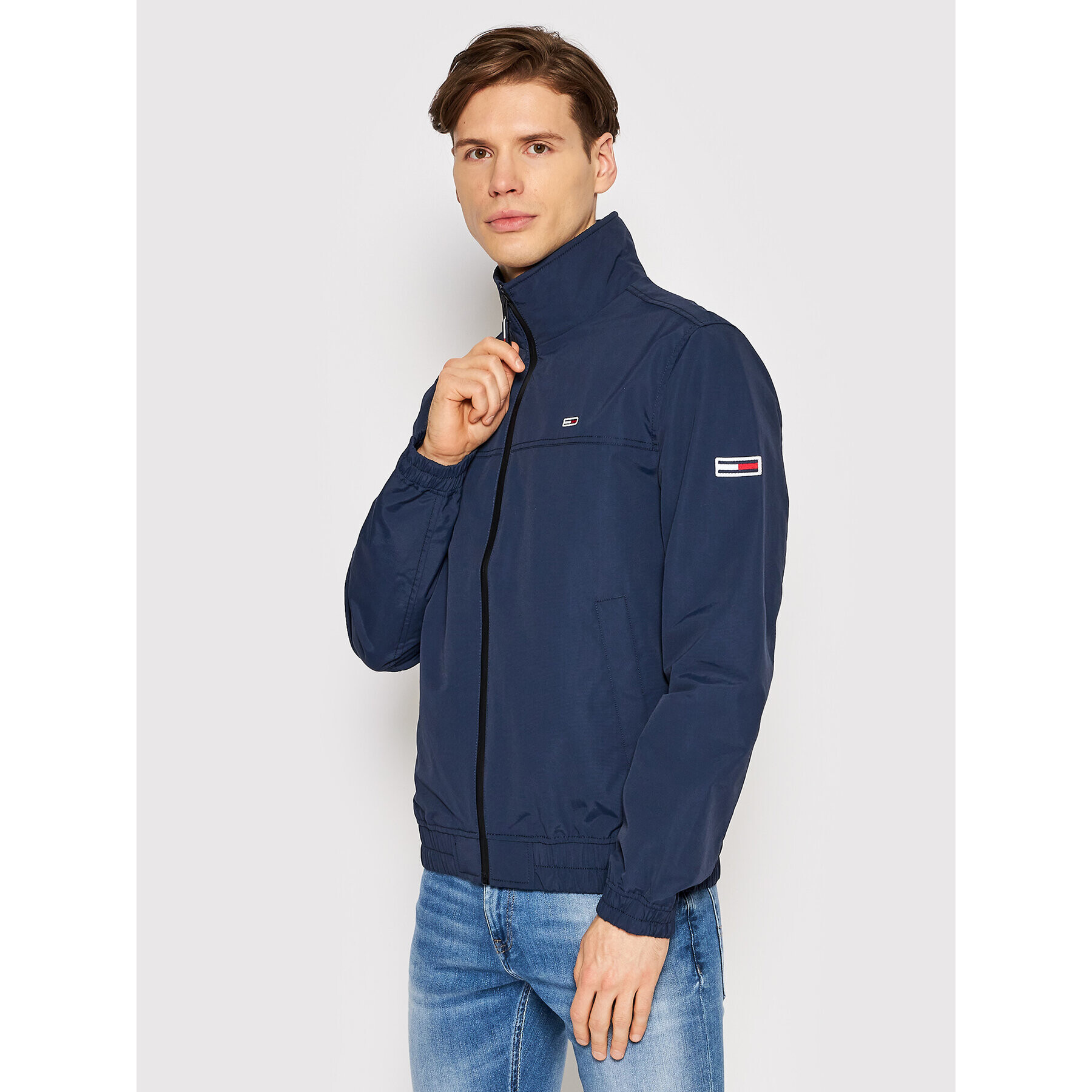 Tommy Jeans Bunda pro přechodné období Seasonal DM0DM12303 Tmavomodrá Regular Fit - Pepit.cz