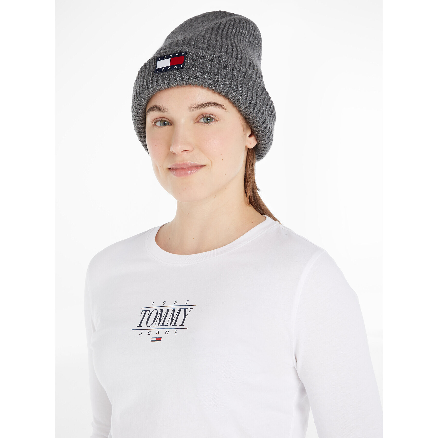 Tommy Jeans Čepice Tjw Soft Ready Beanie AW0AW15464 Šedá - Pepit.cz