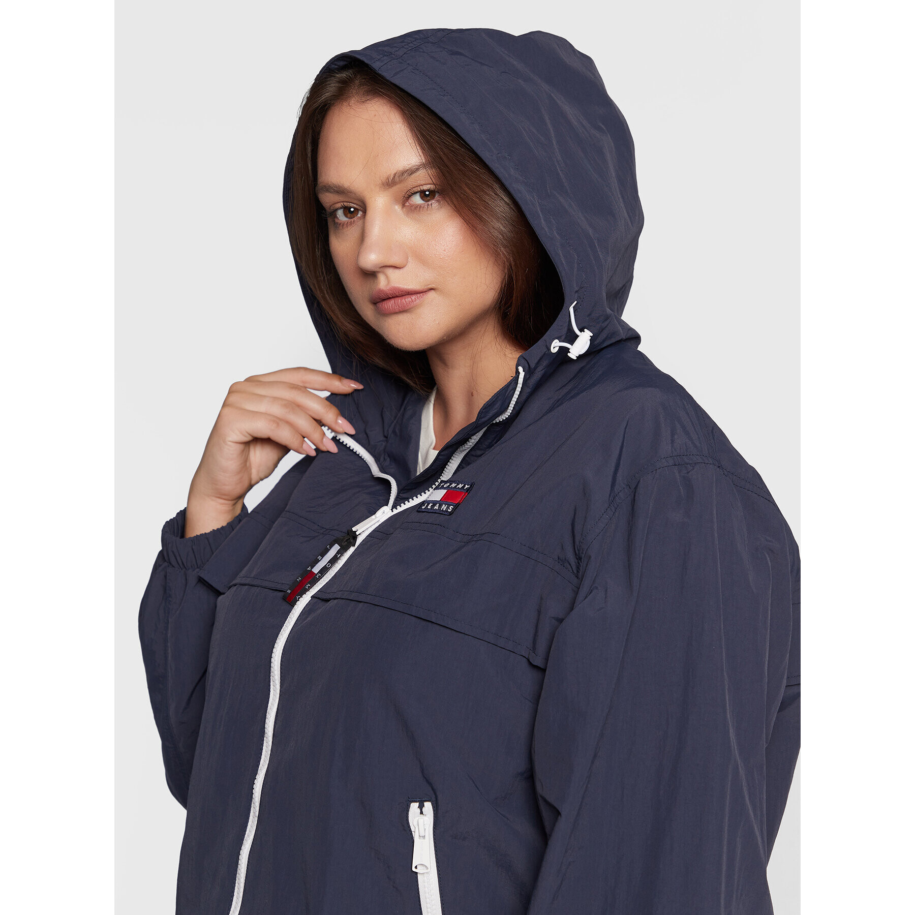 Tommy Jeans Curve Bunda pro přechodné období DW0DW13024 Tmavomodrá Regular Fit - Pepit.cz