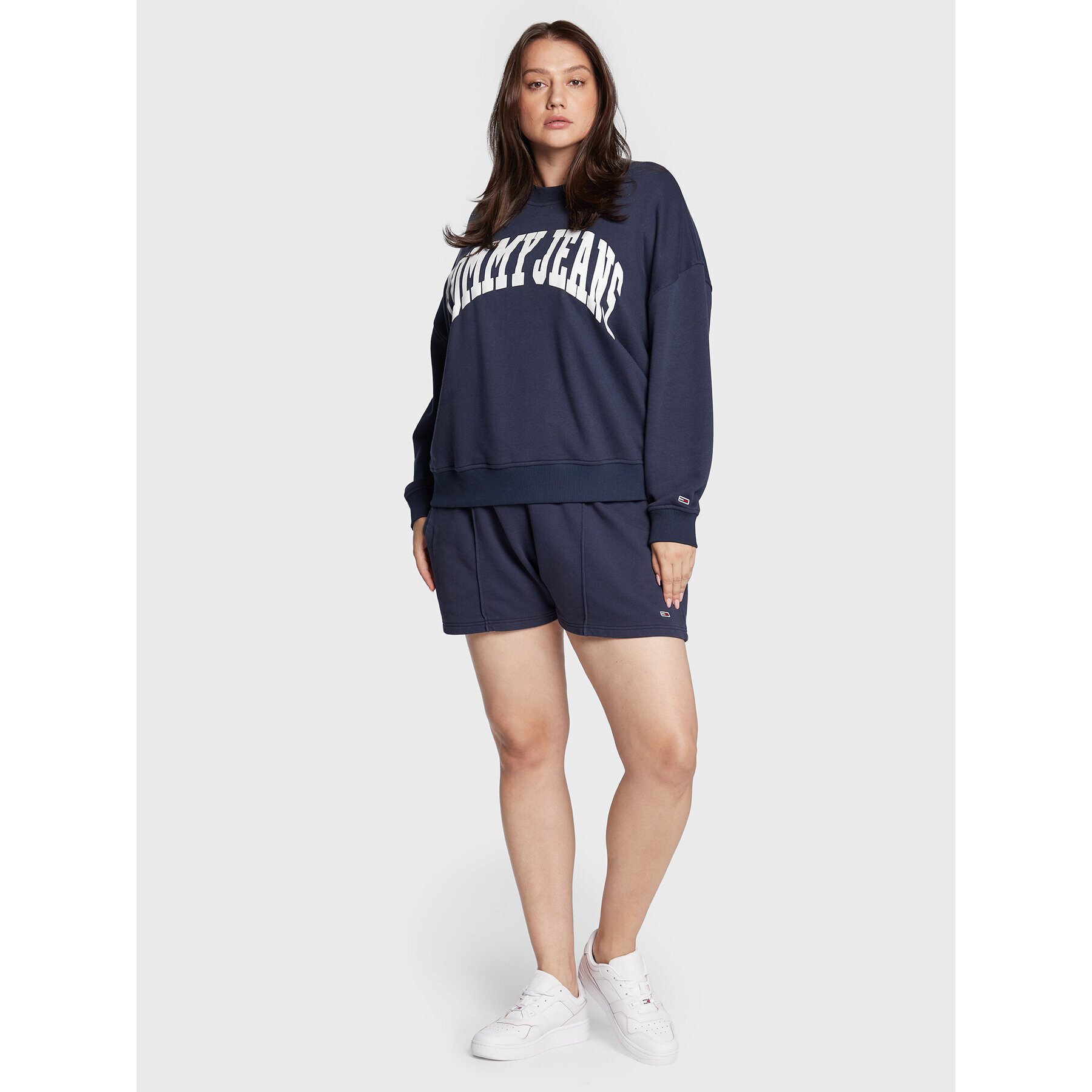 Tommy Jeans Curve Mikina Cry DW0DW12990 Tmavomodrá Relaxed Fit - Pepit.cz