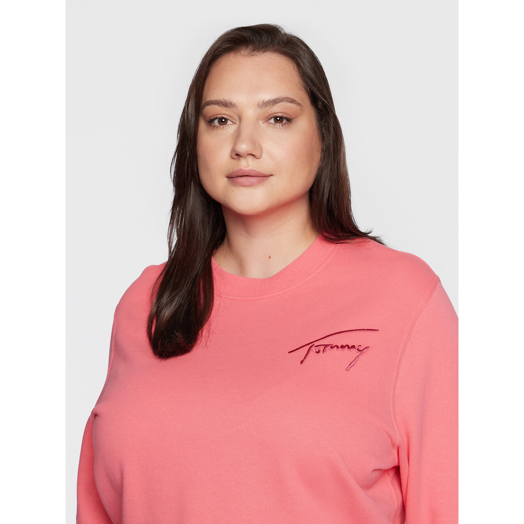 Tommy Jeans Curve Mikina Signature Crew DW0DW13154 Růžová Regular Fit - Pepit.cz