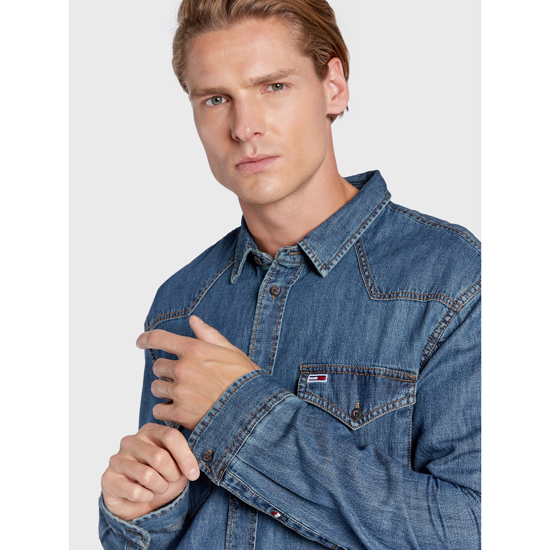 Tommy Jeans džínová košile Western DM0DM14269 Modrá Regular Fit - Pepit.cz