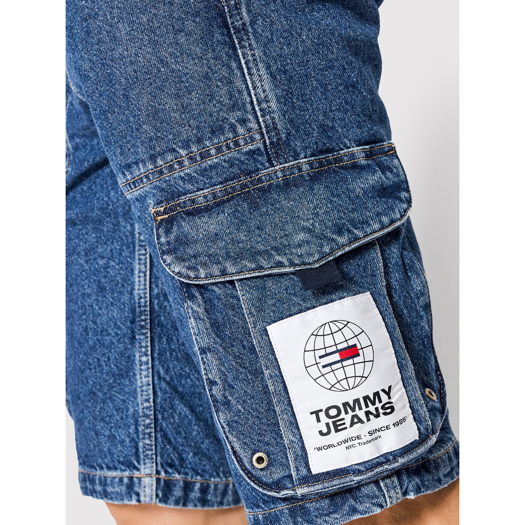 Tommy Jeans Džínové šortky Ethan DM0DM12733 Tmavomodrá Straight Fit - Pepit.cz