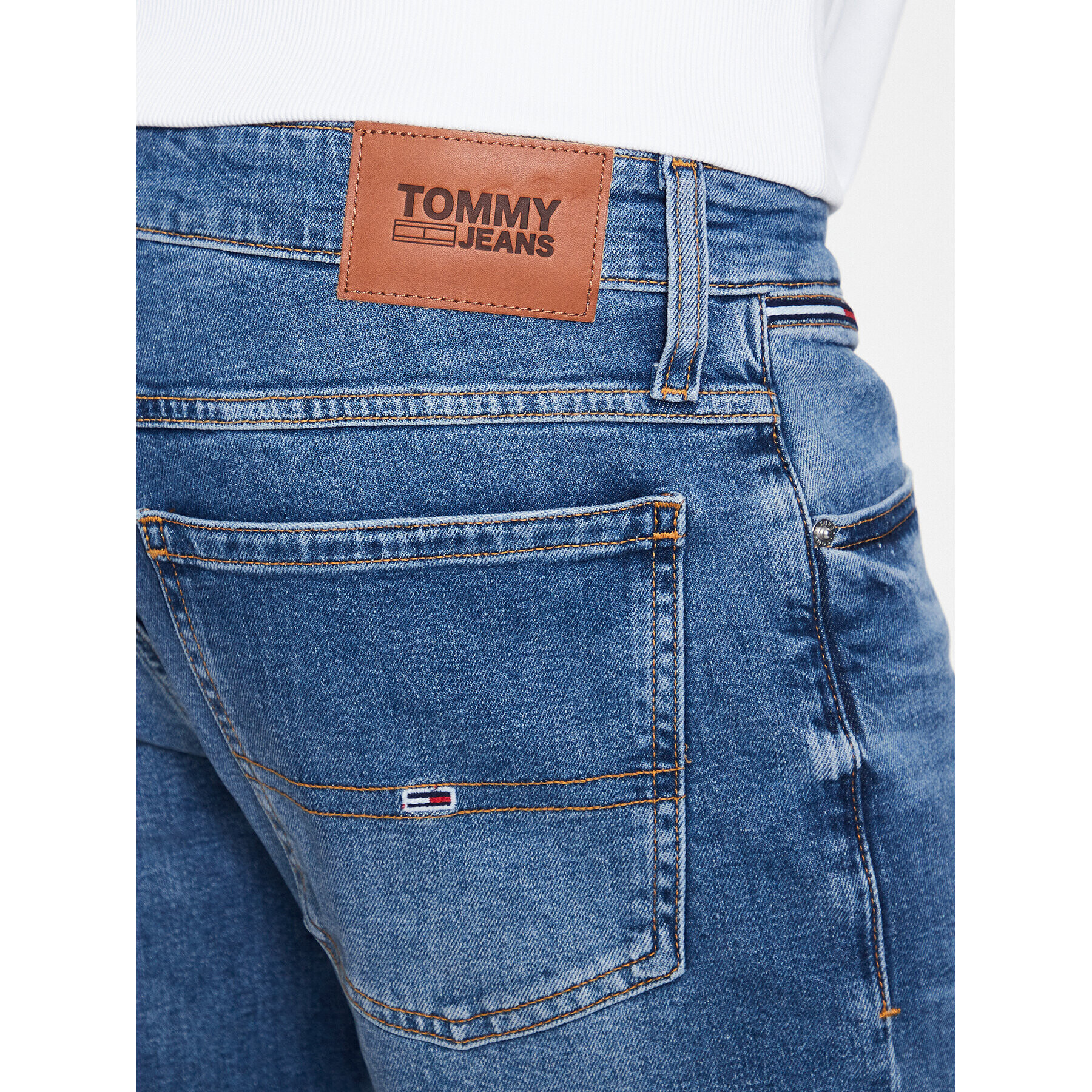 Tommy Jeans Džínové šortky Ronnie DM0DM16145 Modrá Relaxed Fit - Pepit.cz