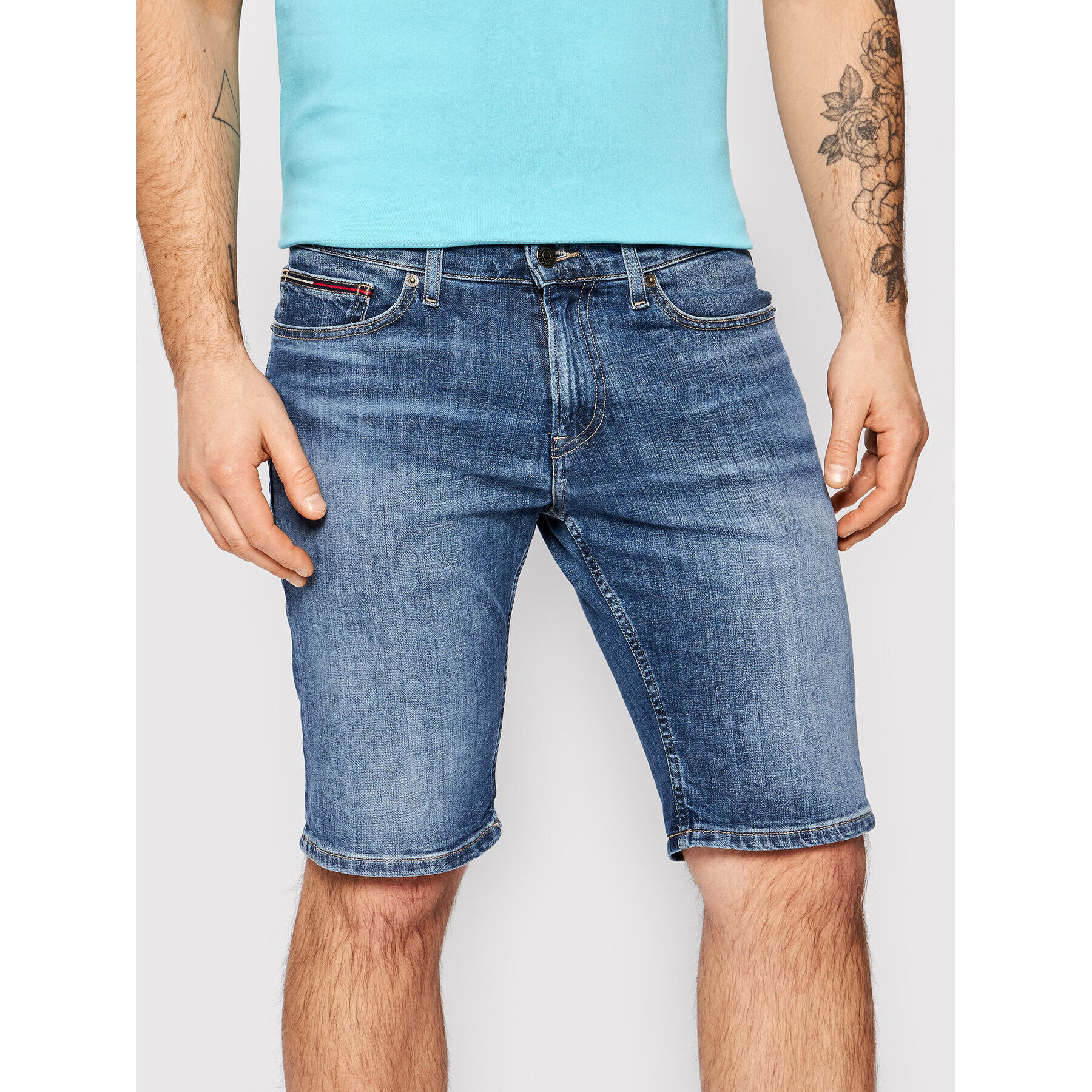 Tommy Jeans Džínové šortky Scanton DM0DM10558 Tmavomodrá Slim Fit - Pepit.cz