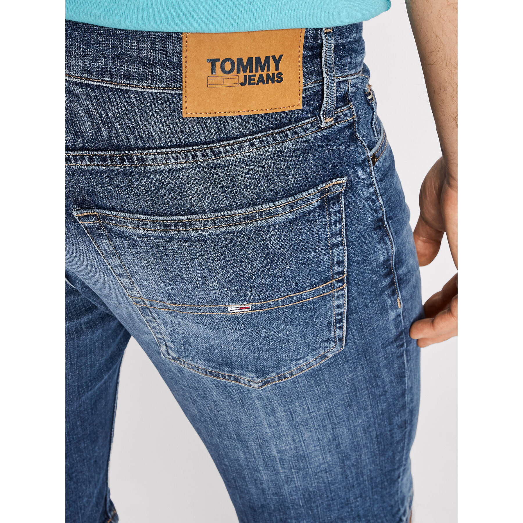 Tommy Jeans Džínové šortky Scanton DM0DM10558 Tmavomodrá Slim Fit - Pepit.cz