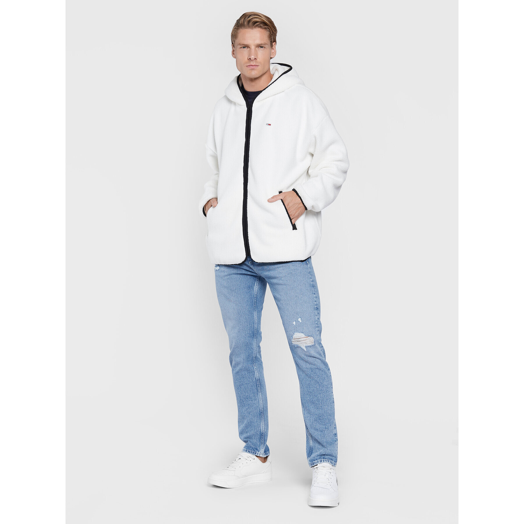 Tommy Jeans Fleecová mikina Collegiate Sherpa DM0DM15290 Bílá Regular Fit - Pepit.cz