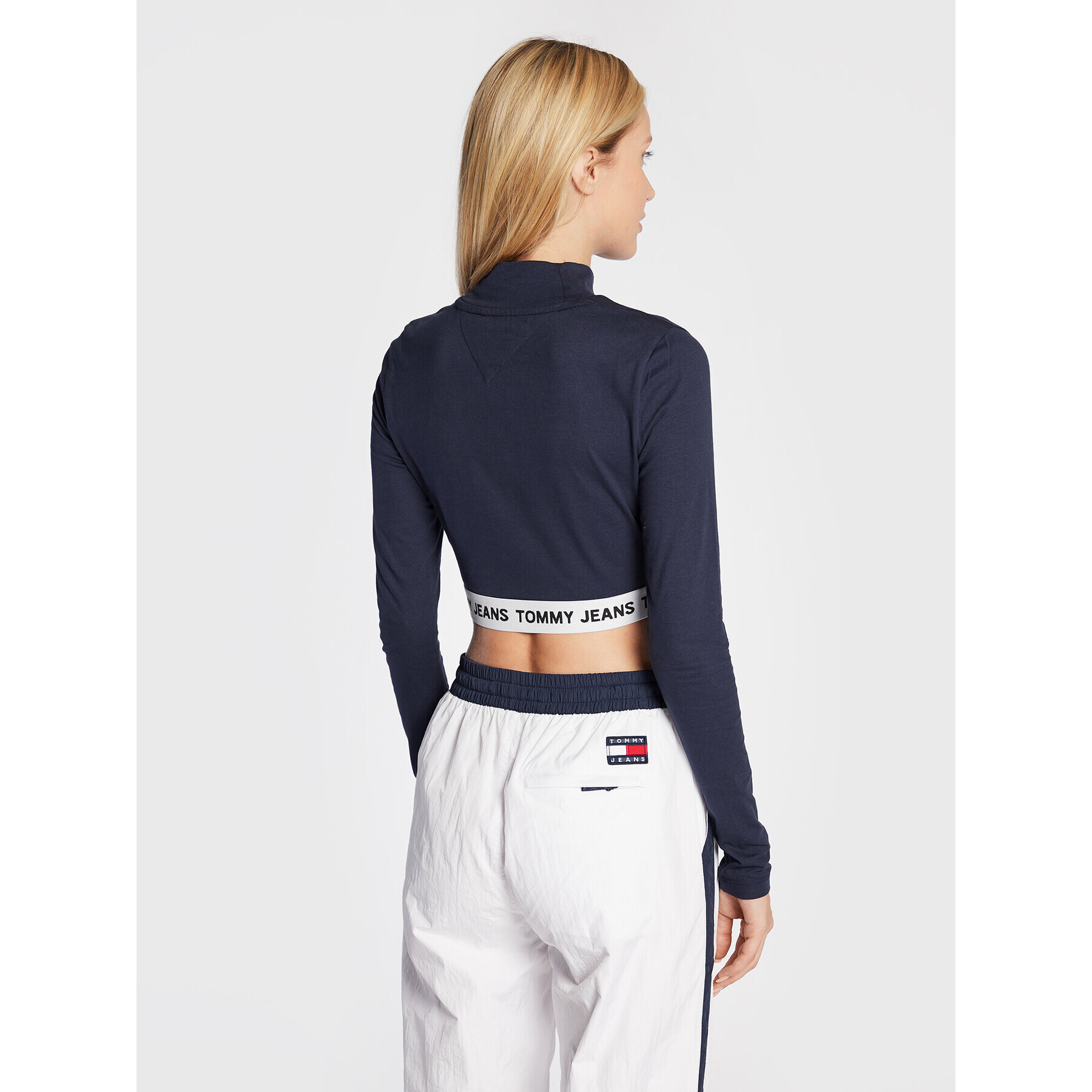 Tommy Jeans Halenka Crop Logo DW0DW13495 Tmavomodrá Regular Fit - Pepit.cz