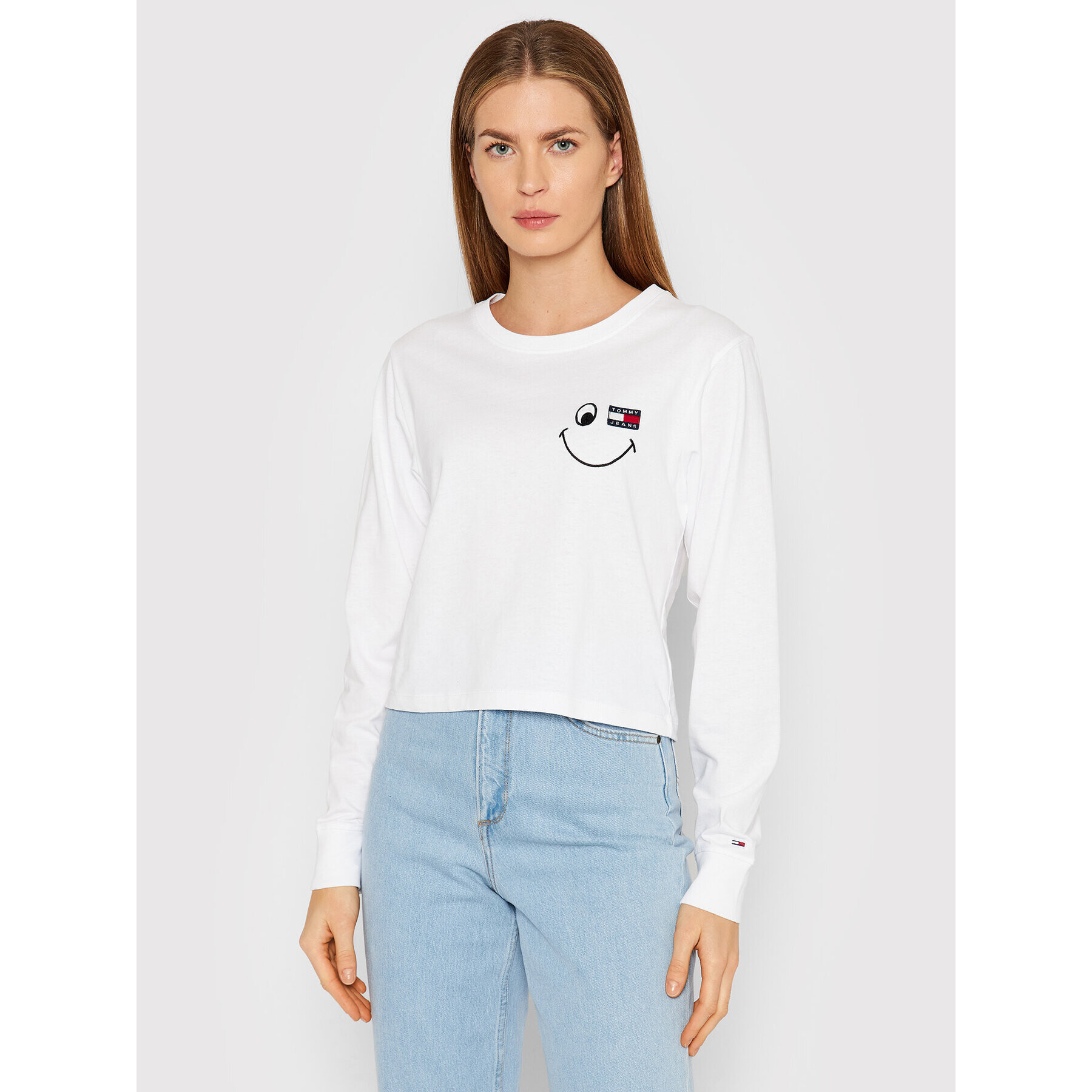 Tommy Jeans Halenka Smiley Badge DW0DW11290 Bílá Regular Fit - Pepit.cz