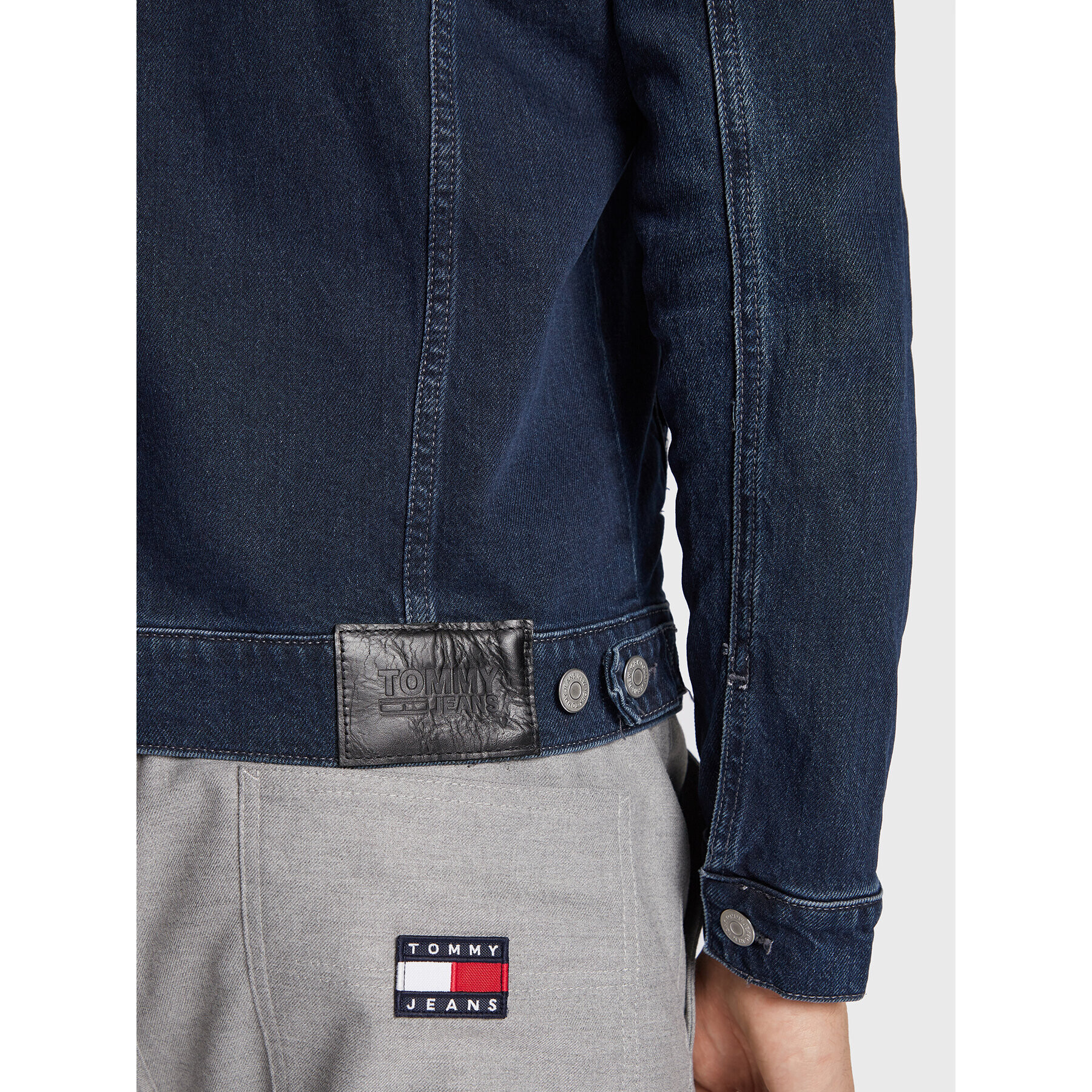 Tommy Jeans Jeansová bunda DM0DM15110 Tmavomodrá Regular Fit - Pepit.cz