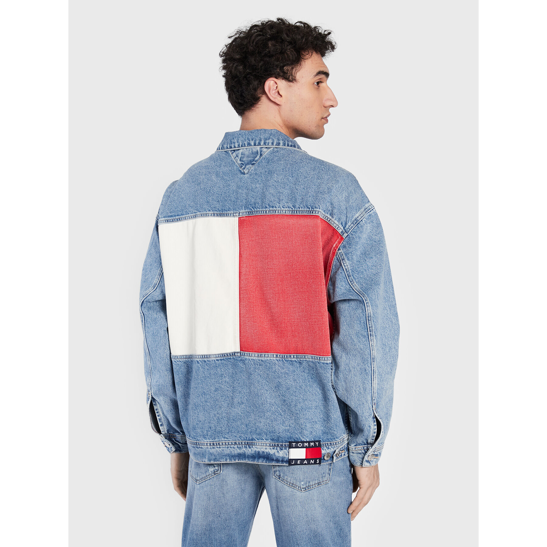 Tommy Jeans Jeansová bunda DM0DM15611 Modrá Oversize - Pepit.cz