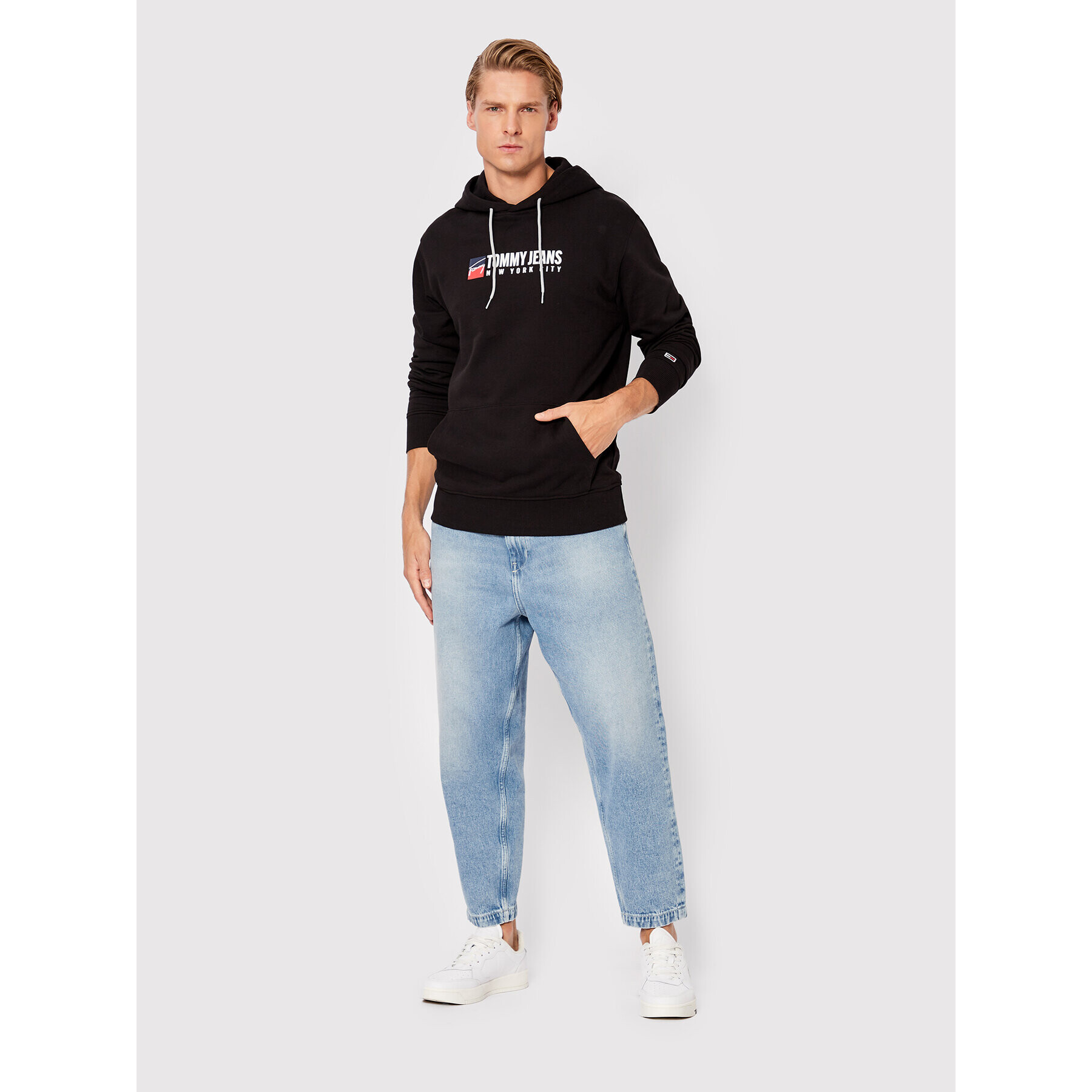 Tommy Jeans Jeansy Bax DM0DM13889 Modrá Relaxed Fit - Pepit.cz