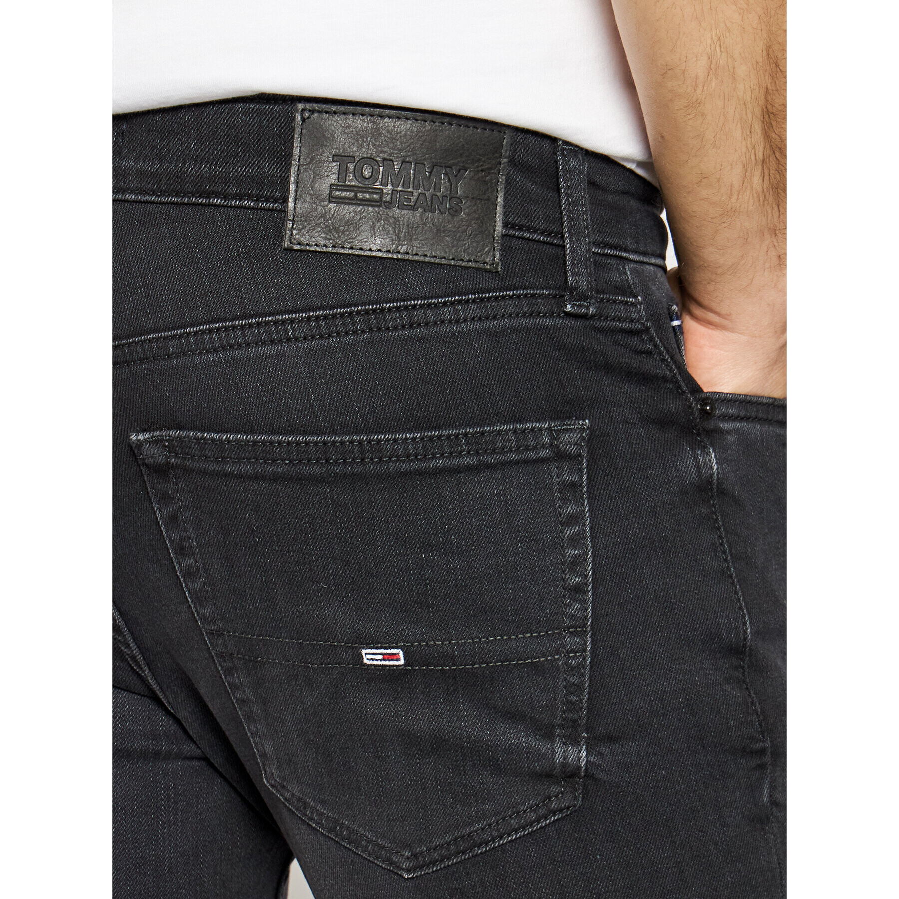 Tommy Jeans Jeansy Scanton DM0DM09810 Černá Slim Fit - Pepit.cz