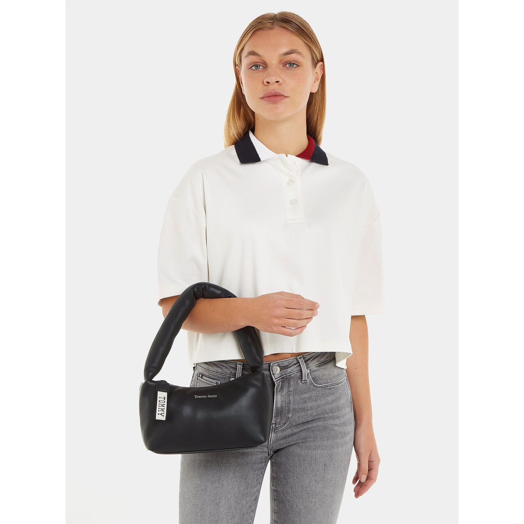 Tommy Jeans Kabelka Tjw City Girl Shoulder Bag AW0AW14966 Černá - Pepit.cz