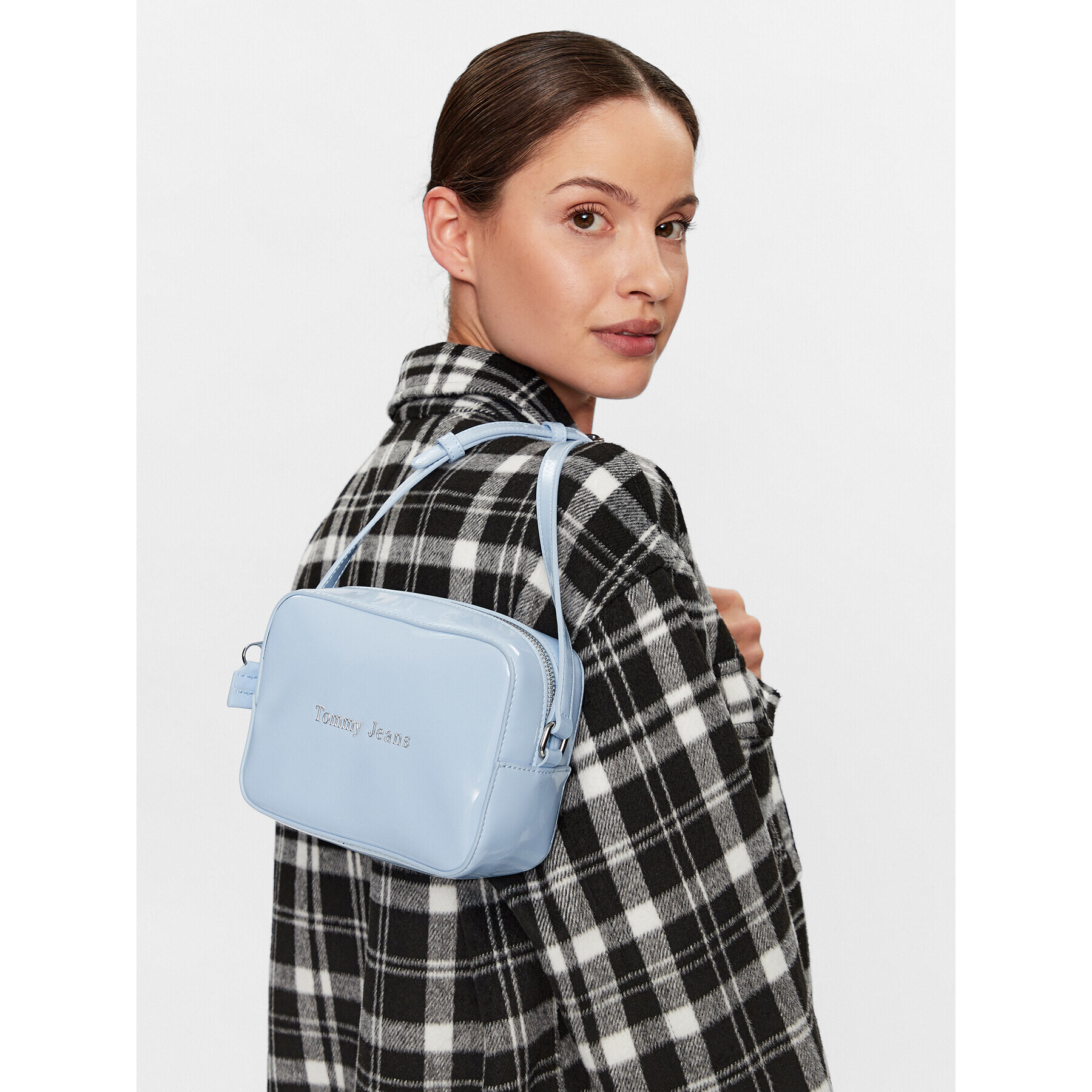 Tommy Jeans Kabelka Tjw Must Camera Bag AW0AW14955 Modrá - Pepit.cz