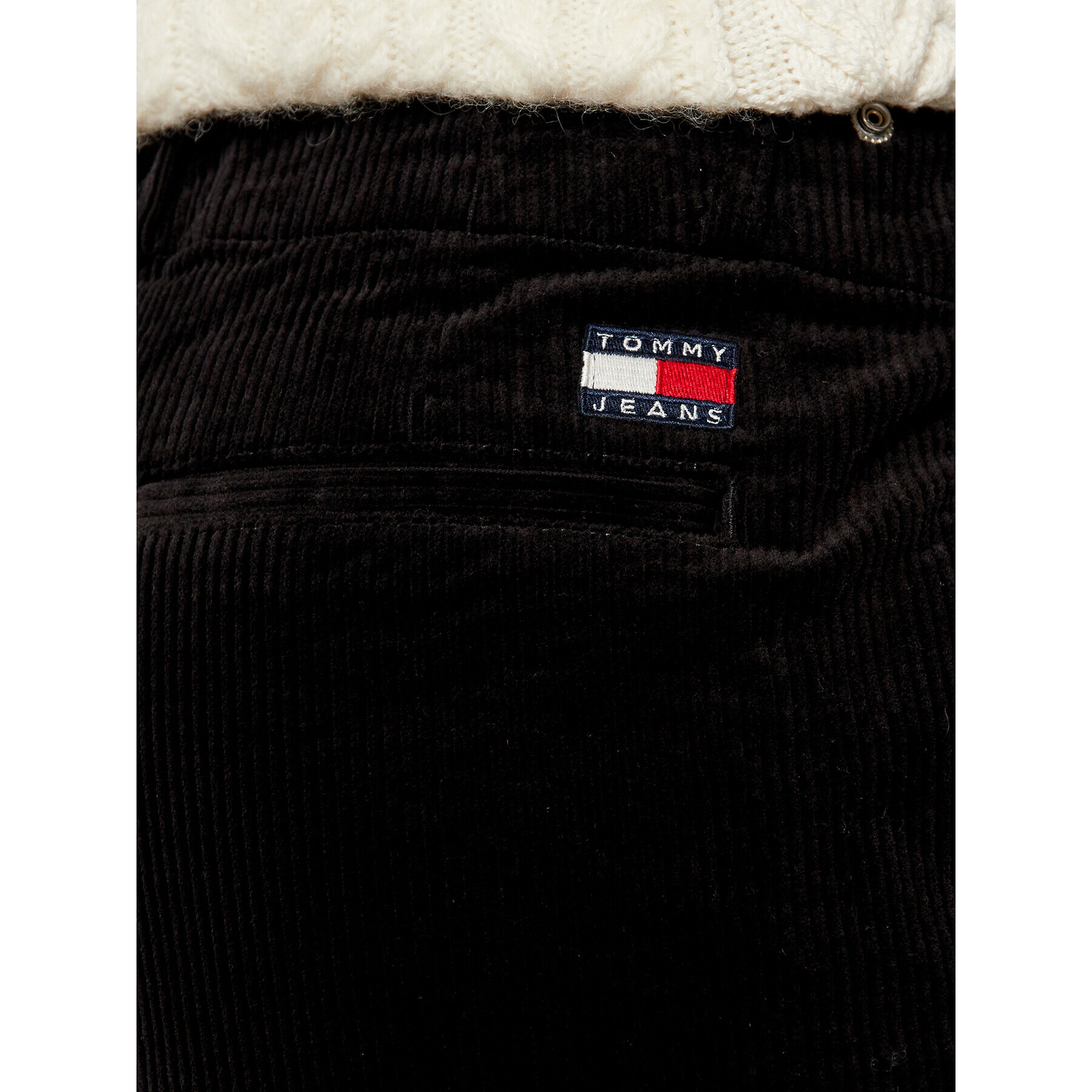 Tommy Jeans Kalhoty z materiálu Corduroy DW0DW09092 Černá Regular Fit - Pepit.cz