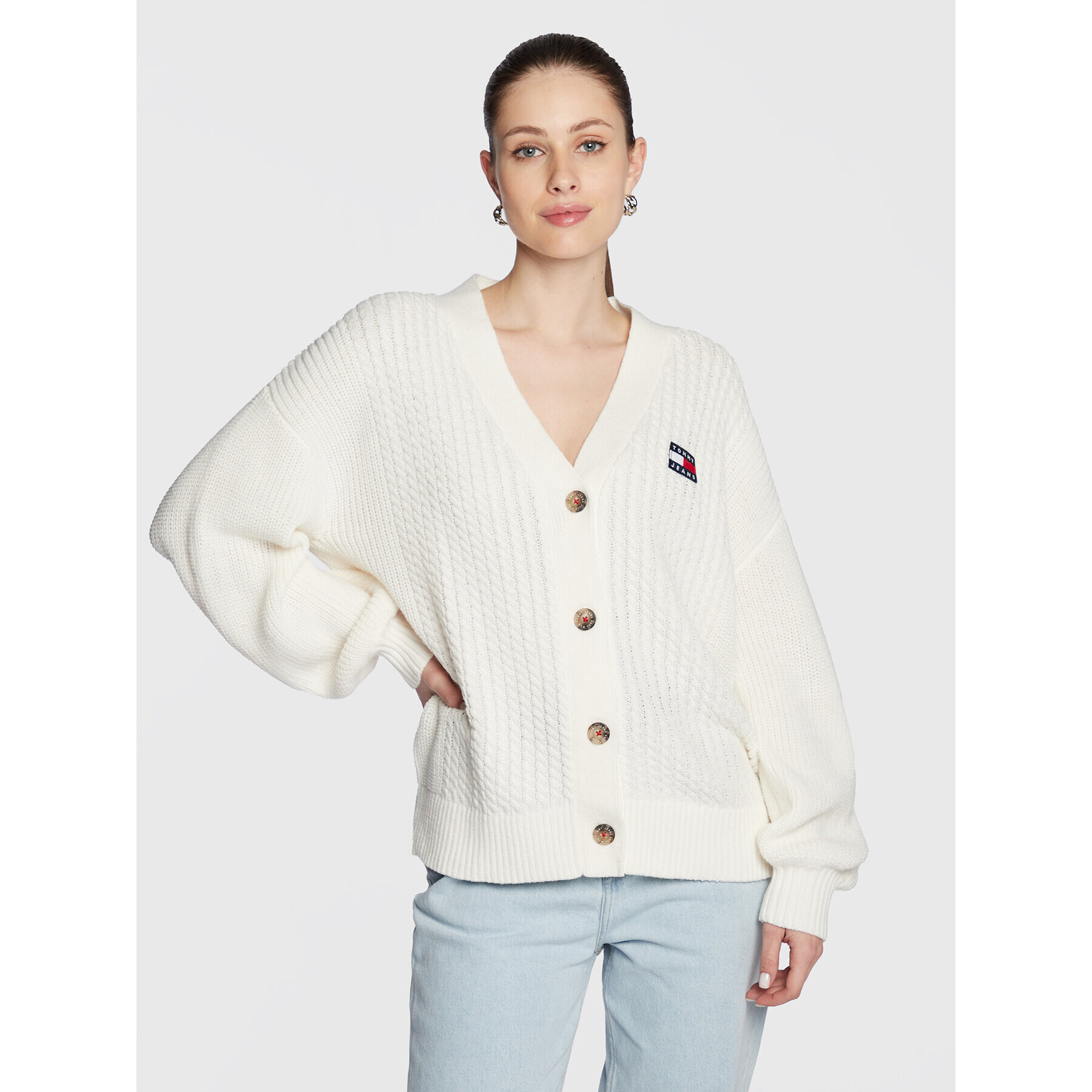 Tommy Jeans Kardigan DW0DW14957 Écru Relaxed Fit - Pepit.cz