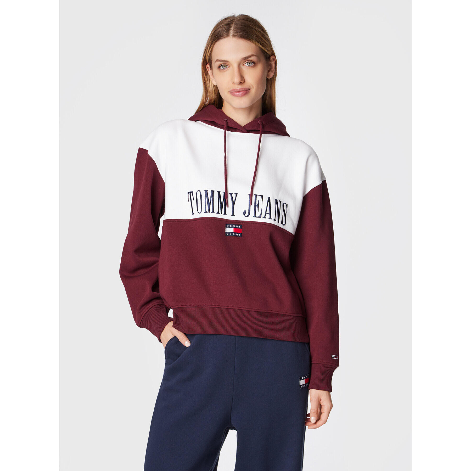 Tommy Jeans Mikina Archive DW0DW14345 Bordó Relaxed Fit - Pepit.cz