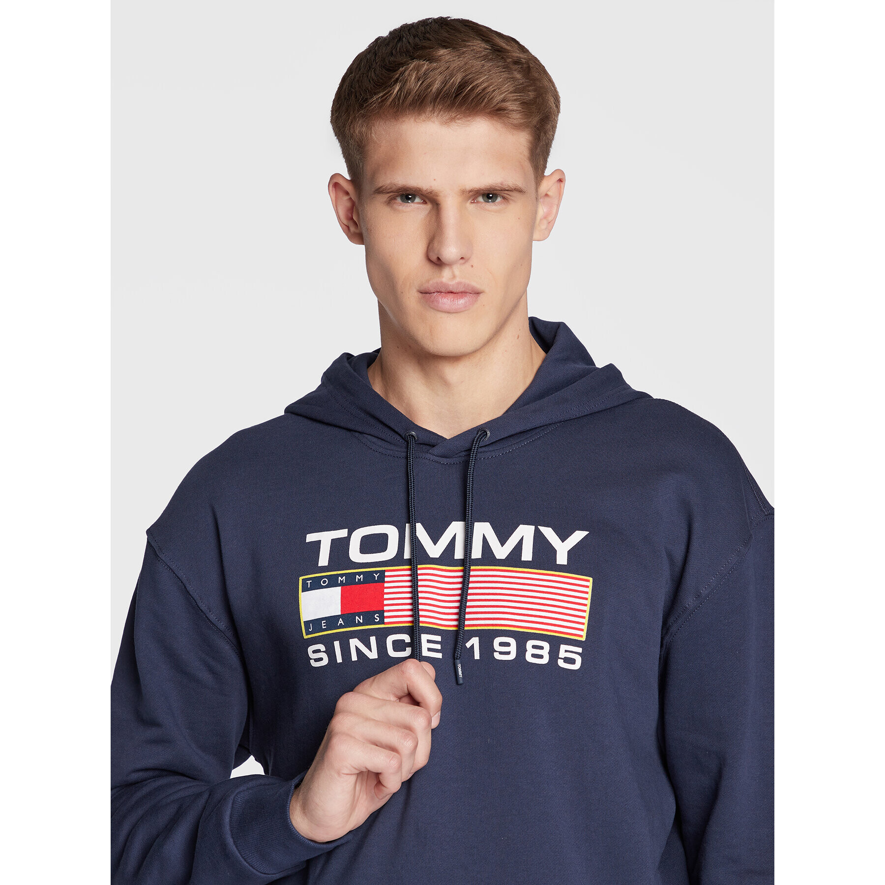 Tommy Jeans Mikina Athletic DM0DM15009 Tmavomodrá Regular Fit - Pepit.cz