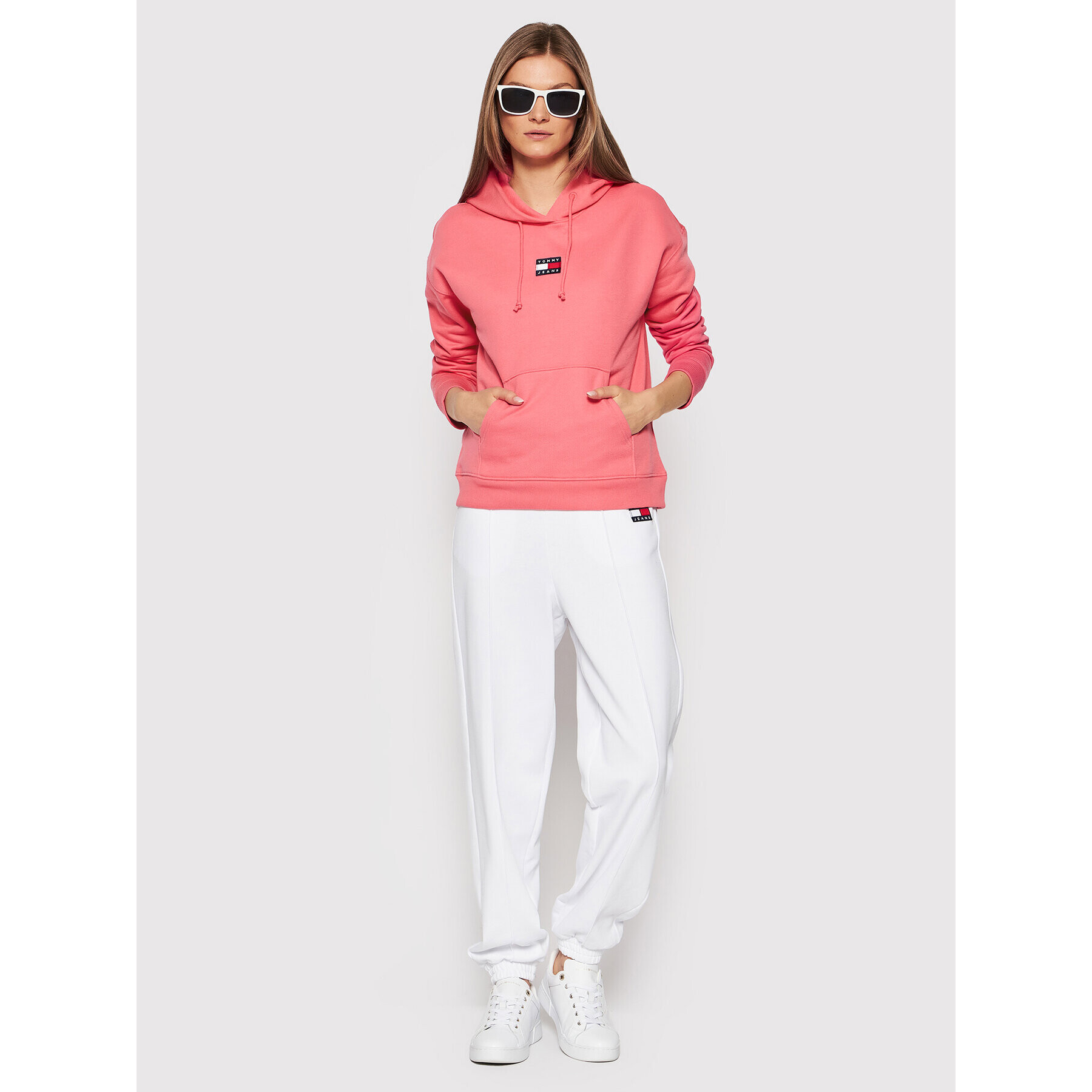 Tommy Jeans Mikina Center Badge DW0DW10403 Růžová Relaxed Fit - Pepit.cz