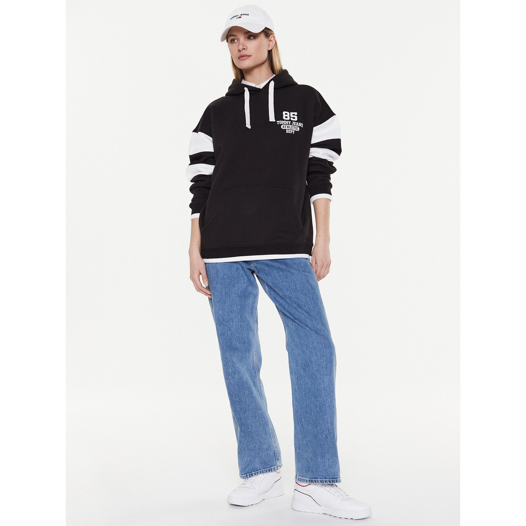 Tommy Jeans Mikina Collegiate 85 DW0DW14860 Černá Oversize - Pepit.cz