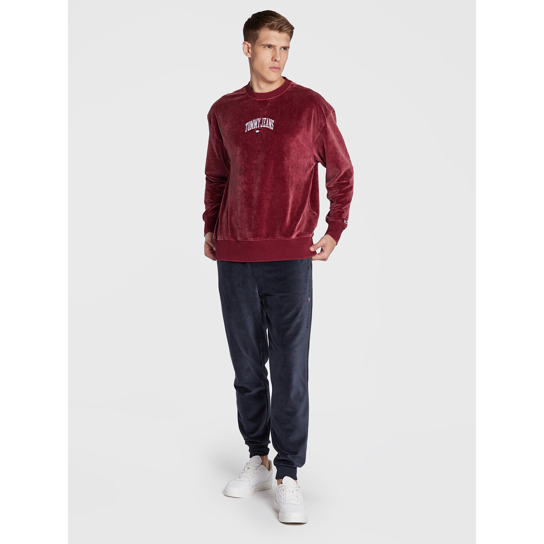 Tommy Jeans Mikina Collegiate Velour DM0DM15014 Bordó Relaxed Fit - Pepit.cz