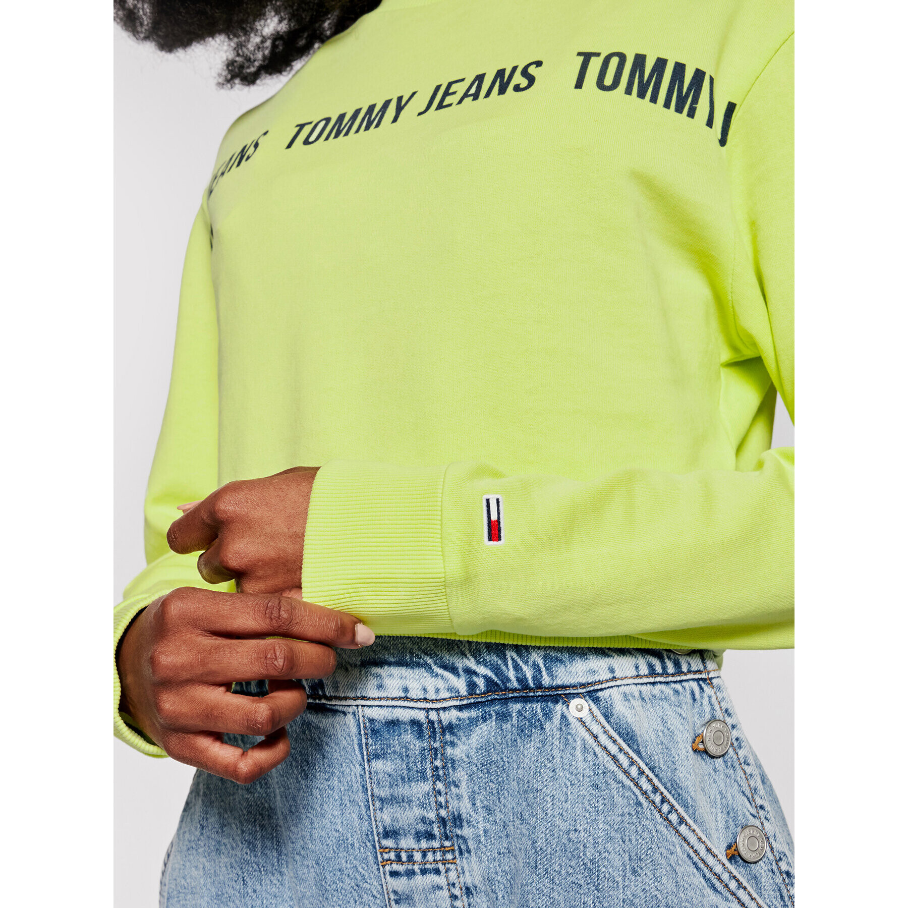 Tommy Jeans Mikina Cropped Tape Crew DW0DW09793 Zelená Regular Fit - Pepit.cz