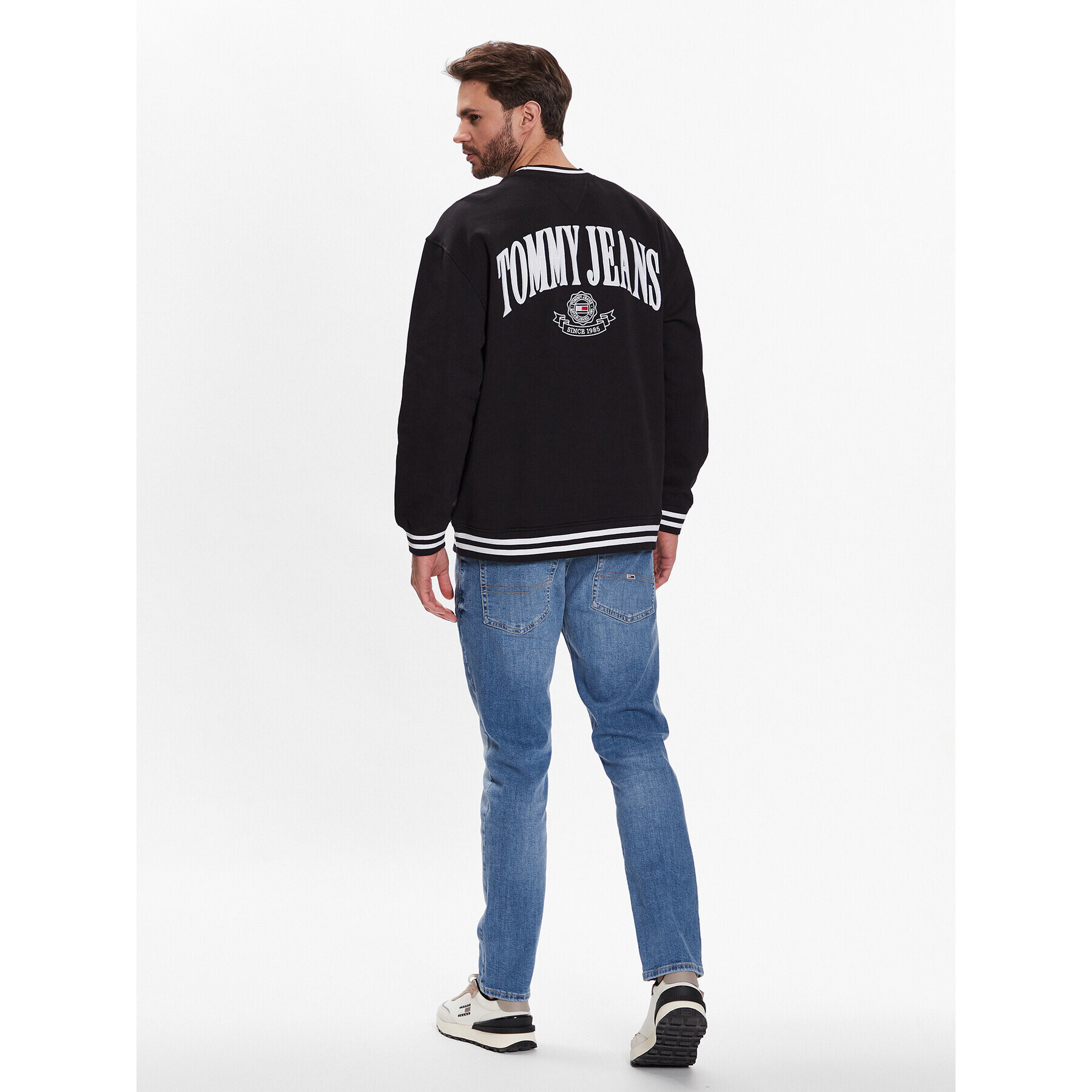 Tommy Jeans Mikina DM0DM16358 Černá Relaxed Fit - Pepit.cz