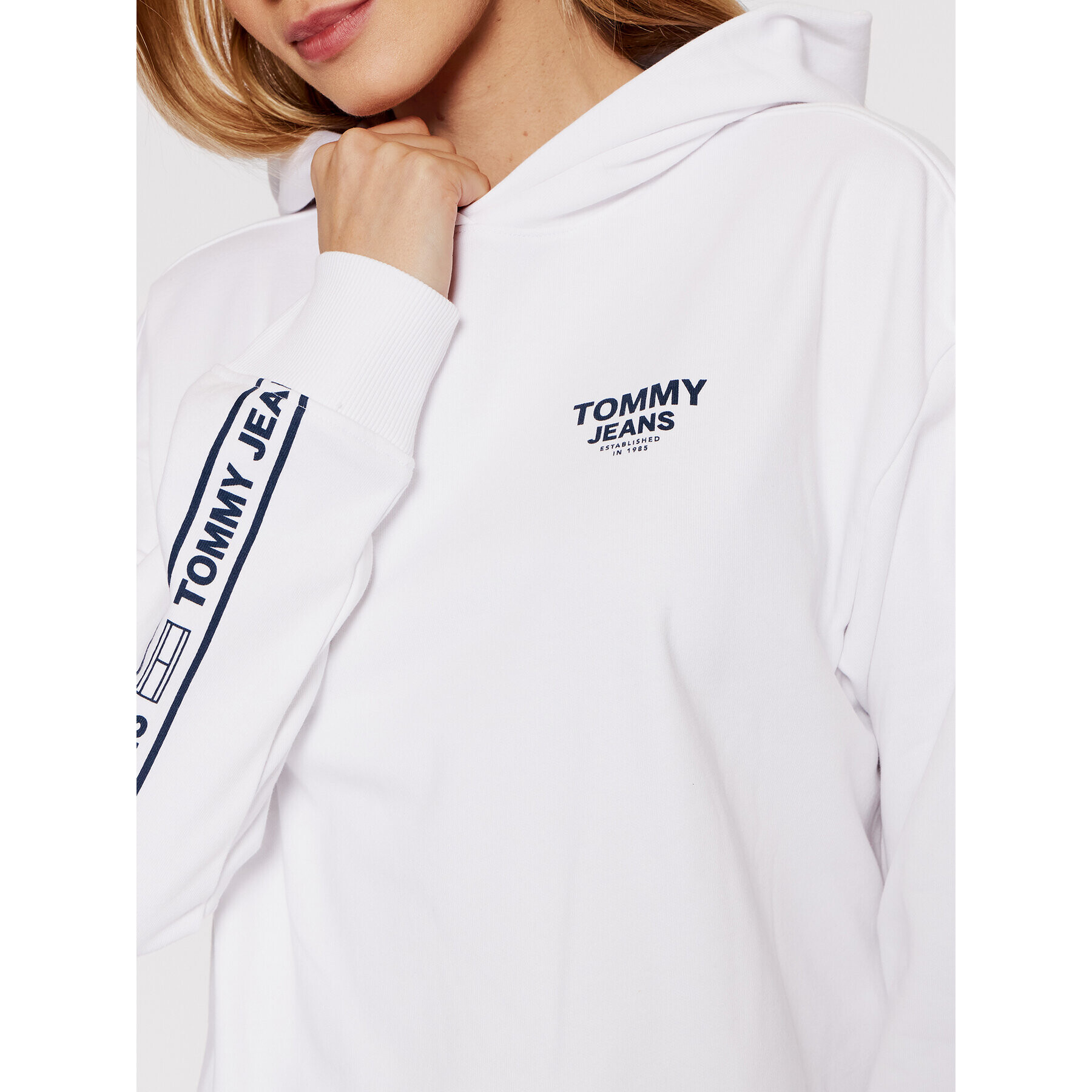 Tommy Jeans Mikina DW0DW12719 Bílá Boxy Fit - Pepit.cz