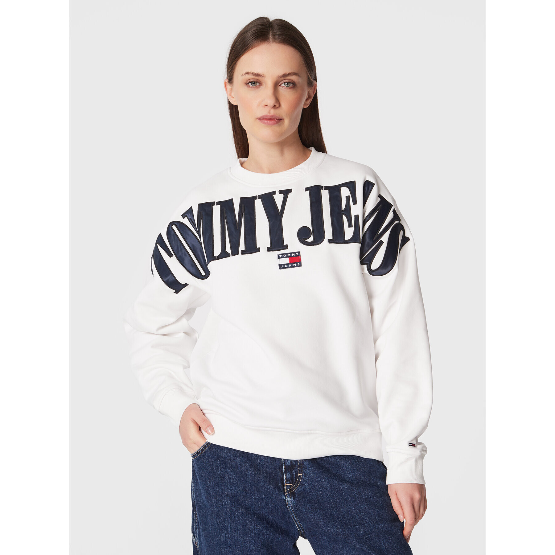 Tommy Jeans Mikina DW0DW15059 Bílá Relaxed Fit - Pepit.cz