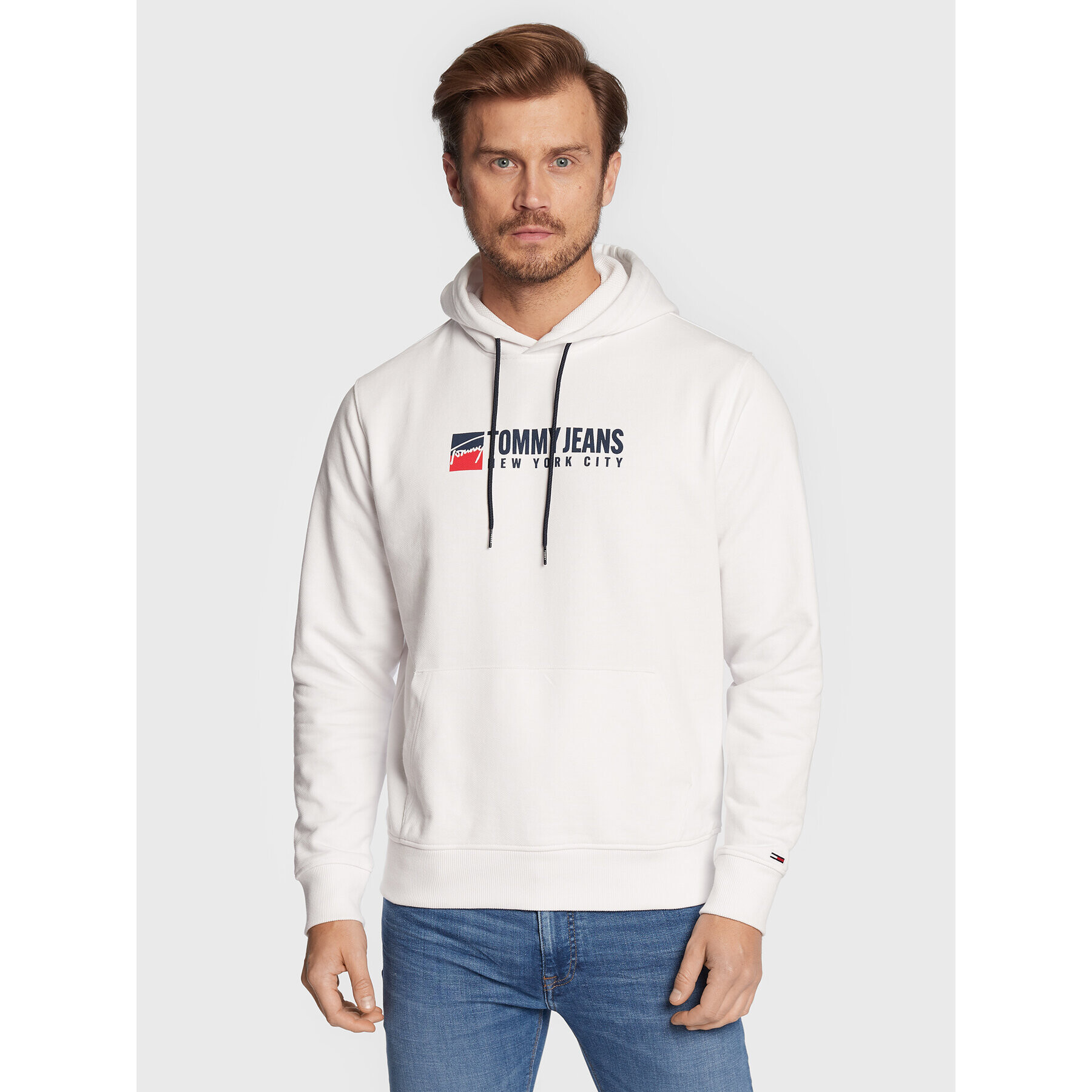 Tommy Jeans Mikina Entry Athletics DM0DM13878 Bílá Regular Fit - Pepit.cz