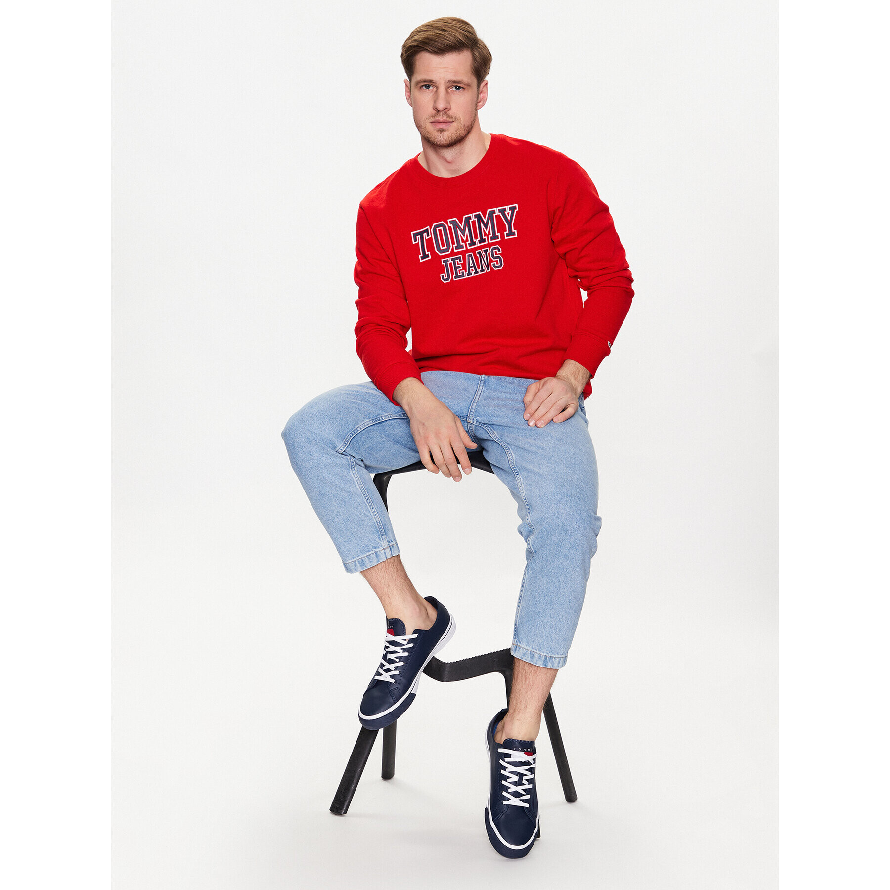 Tommy Jeans Mikina Entry Graphic Crew DM0DM16366 Červená Regular Fit - Pepit.cz