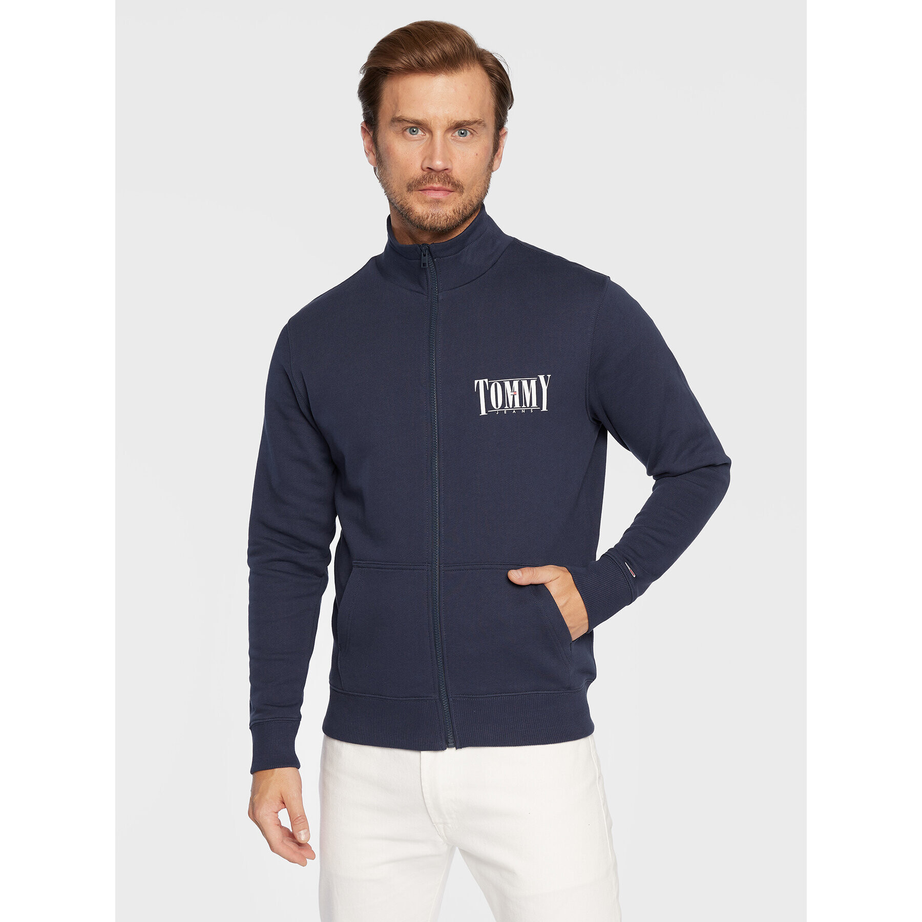 Tommy Jeans Mikina Essential Graphic DM0DM15008 Tmavomodrá Regular Fit - Pepit.cz