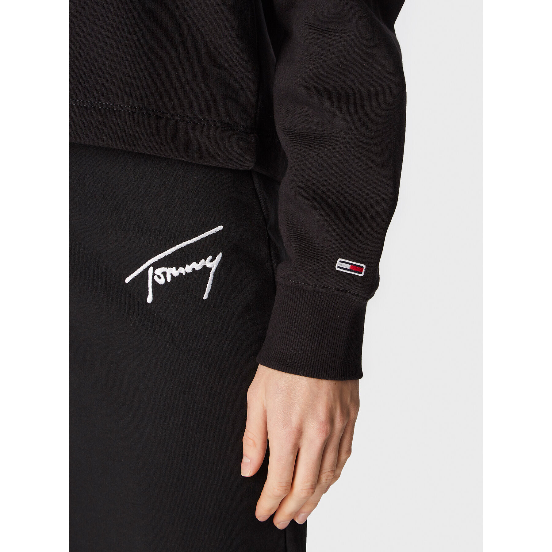 Tommy Jeans Mikina Essential Logo DW0DW14327 Černá Relaxed Fit - Pepit.cz