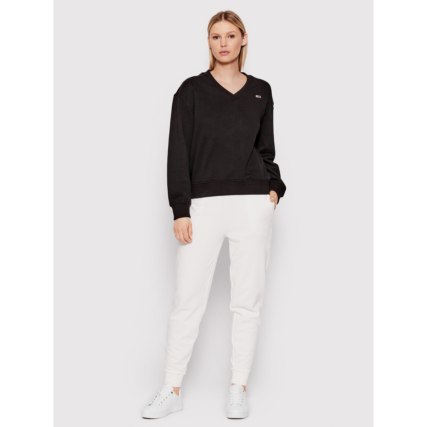 Tommy Jeans Mikina Rlxd Feminine DW0DW12725 Černá Relaxed Fit - Pepit.cz