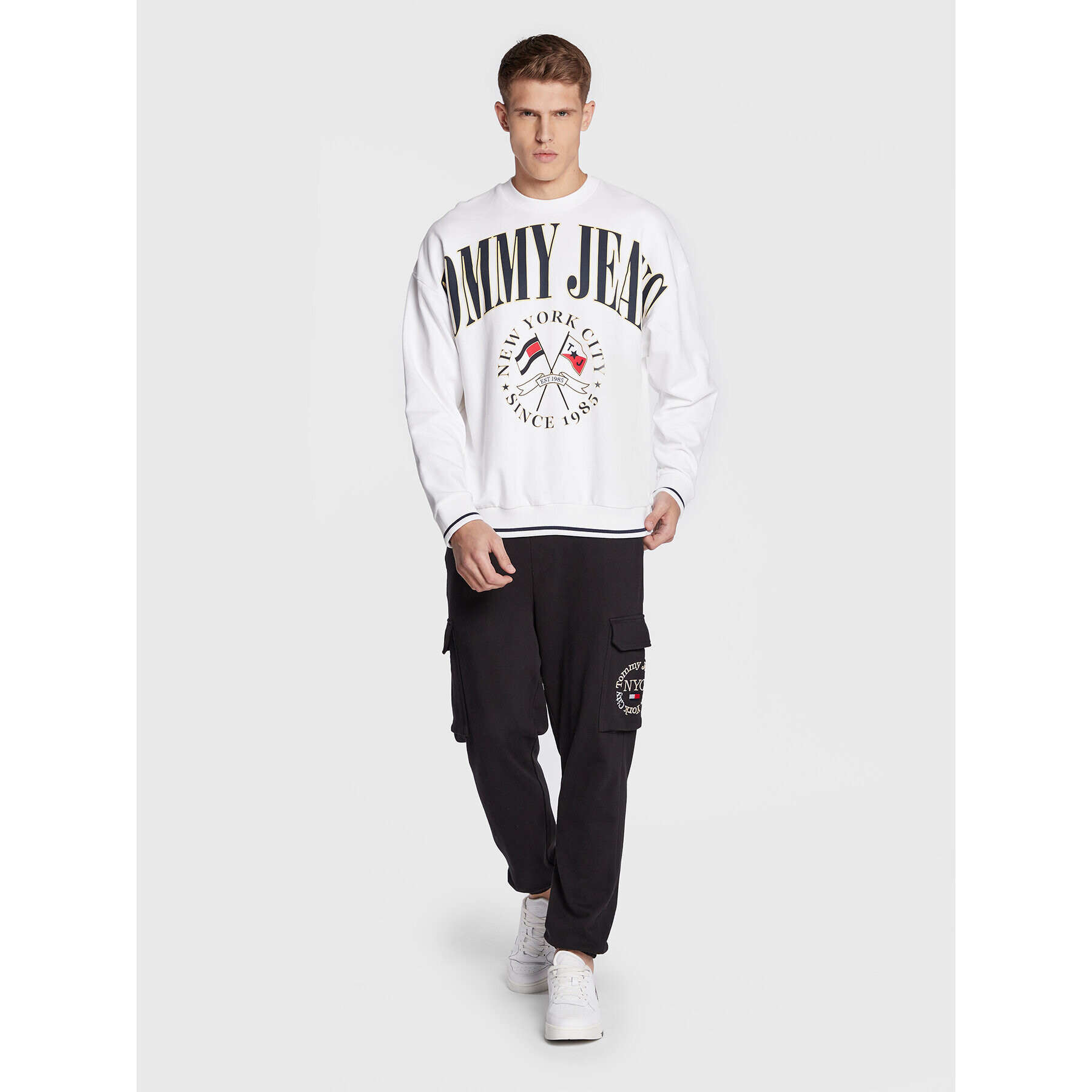 Tommy Jeans Mikina Skater DM0DM15024 Bílá Relaxed Fit - Pepit.cz