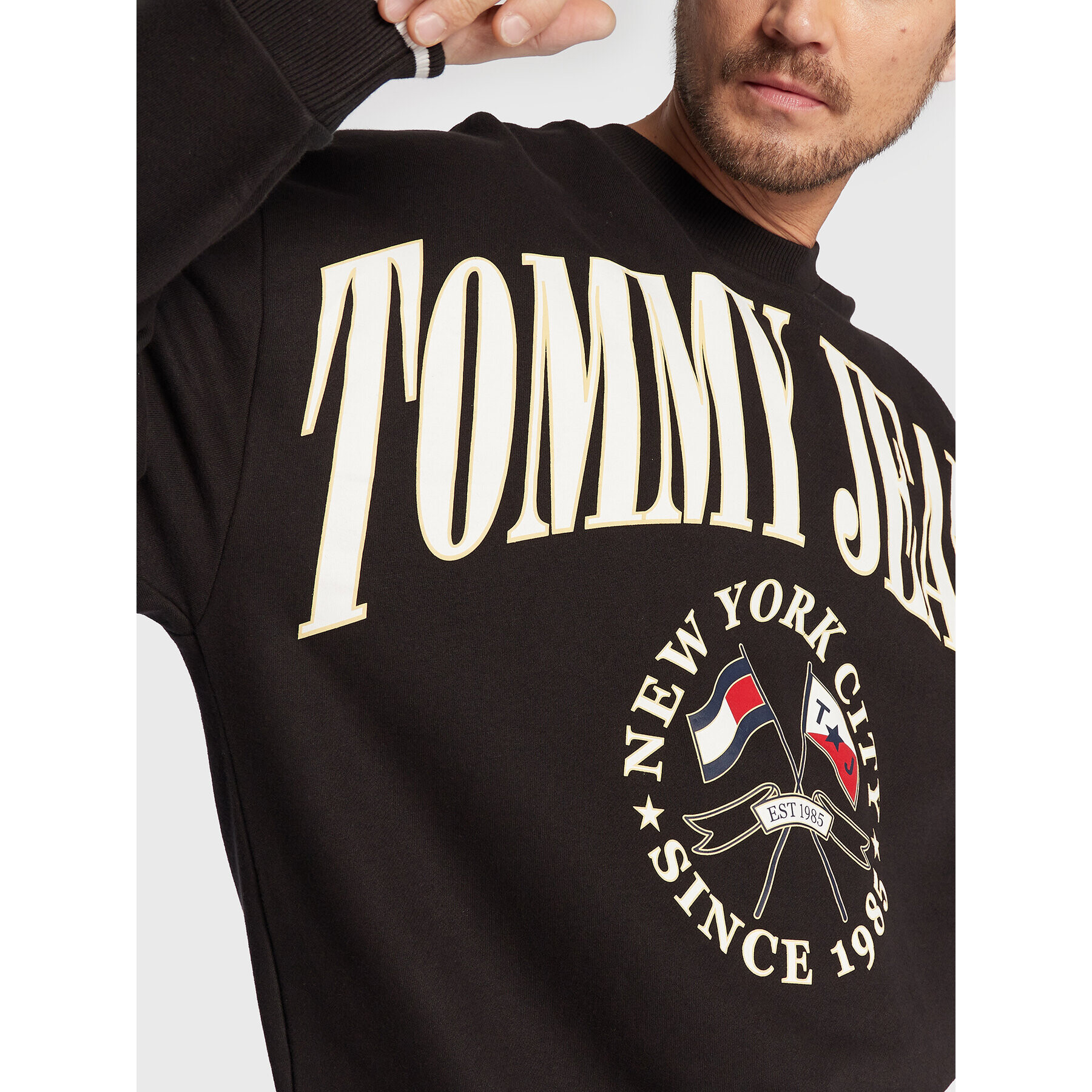 Tommy Jeans Mikina Skater Prep Logo Crew DM0DM15024 Černá Relaxed Fit - Pepit.cz