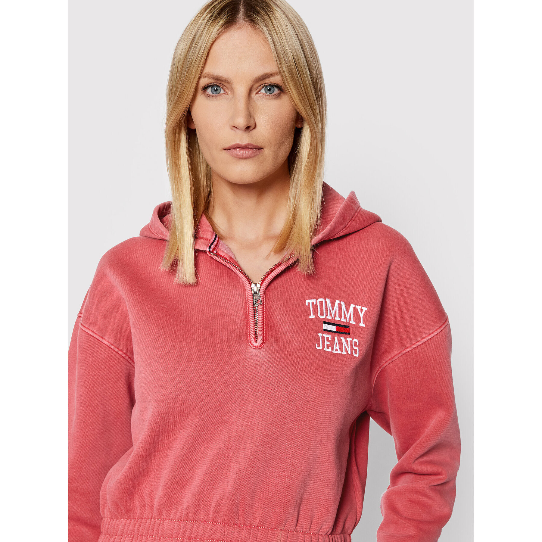 Tommy Jeans Mikina Super Crop College Logo DW0DW11766 Růžová Relaxed Fit - Pepit.cz