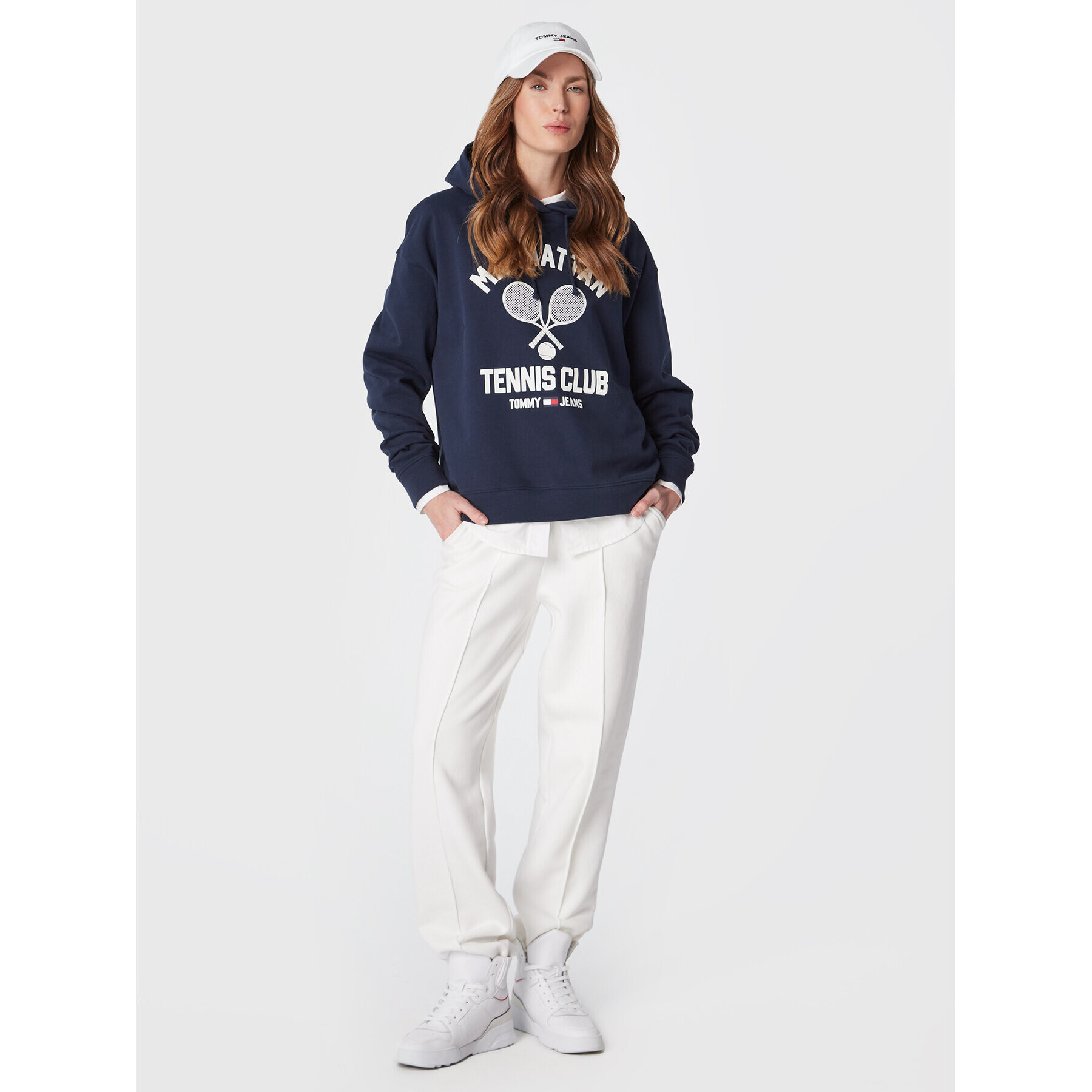 Tommy Jeans Mikina Tennis Club DW0DW14600 Tmavomodrá Relaxed Fit - Pepit.cz